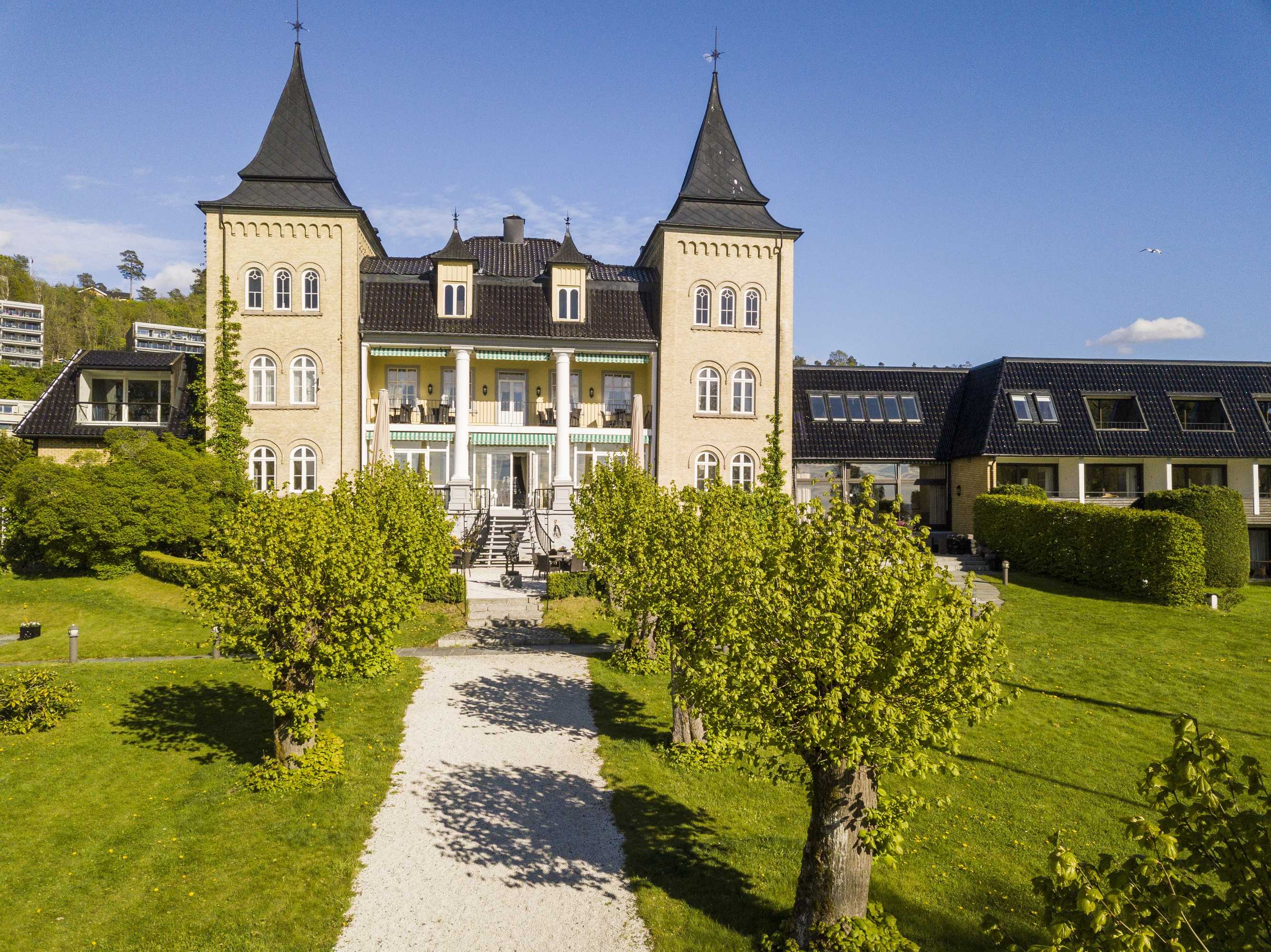 Gift card for Hotell Refsnes Gods - by Classic Norway Hotels
