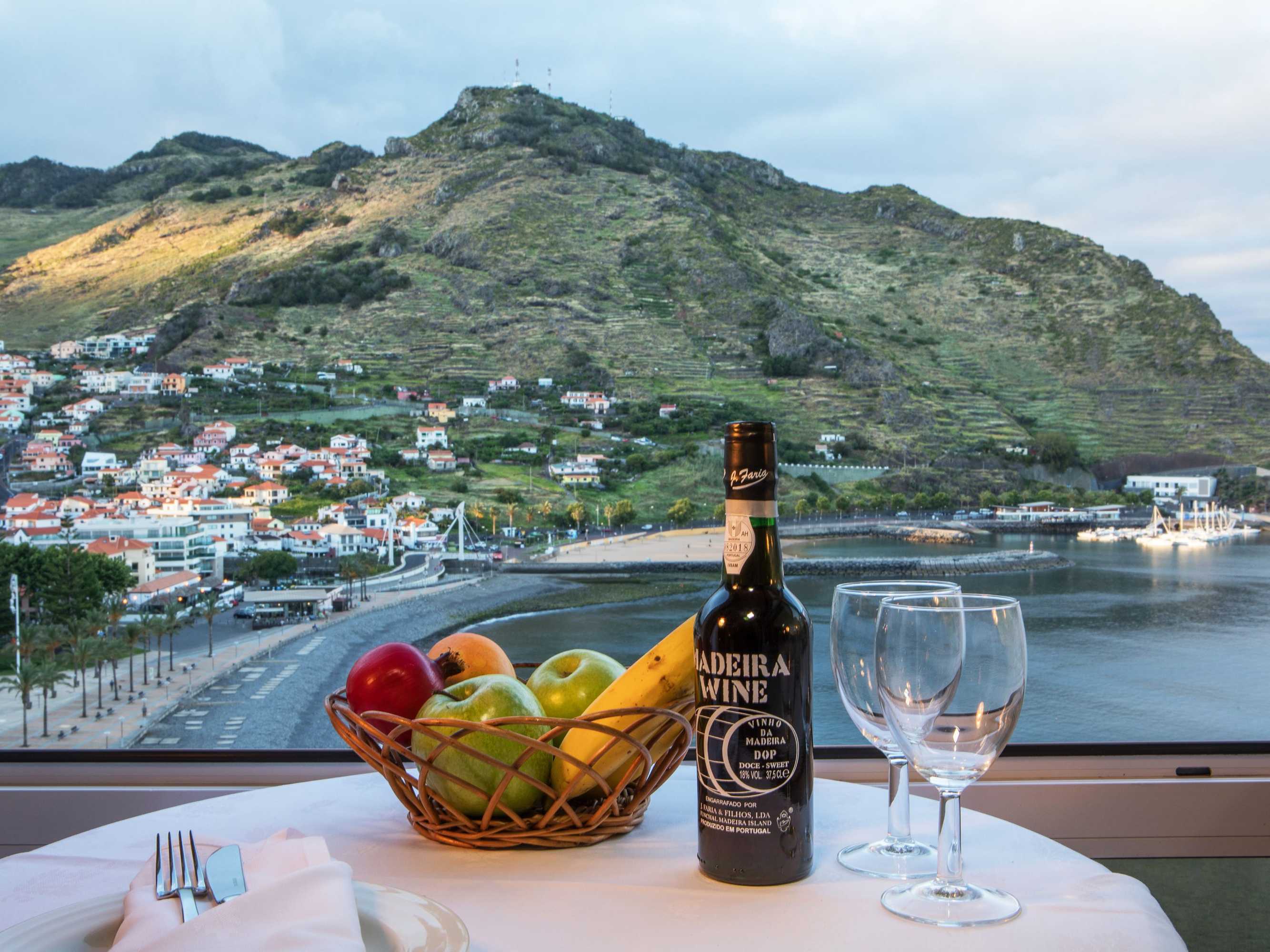 Gift card for Dom Pedro Madeira Gift card for Dom Pedro Madeira
