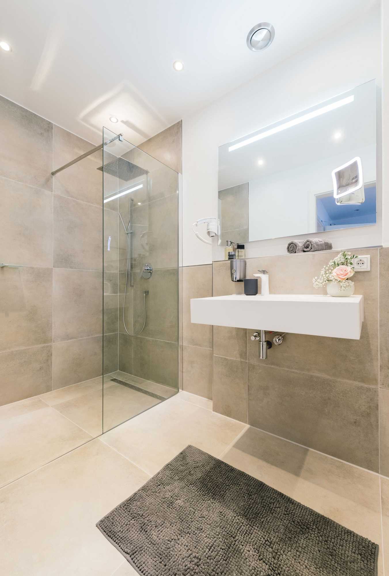 Gift card for Unique Inn