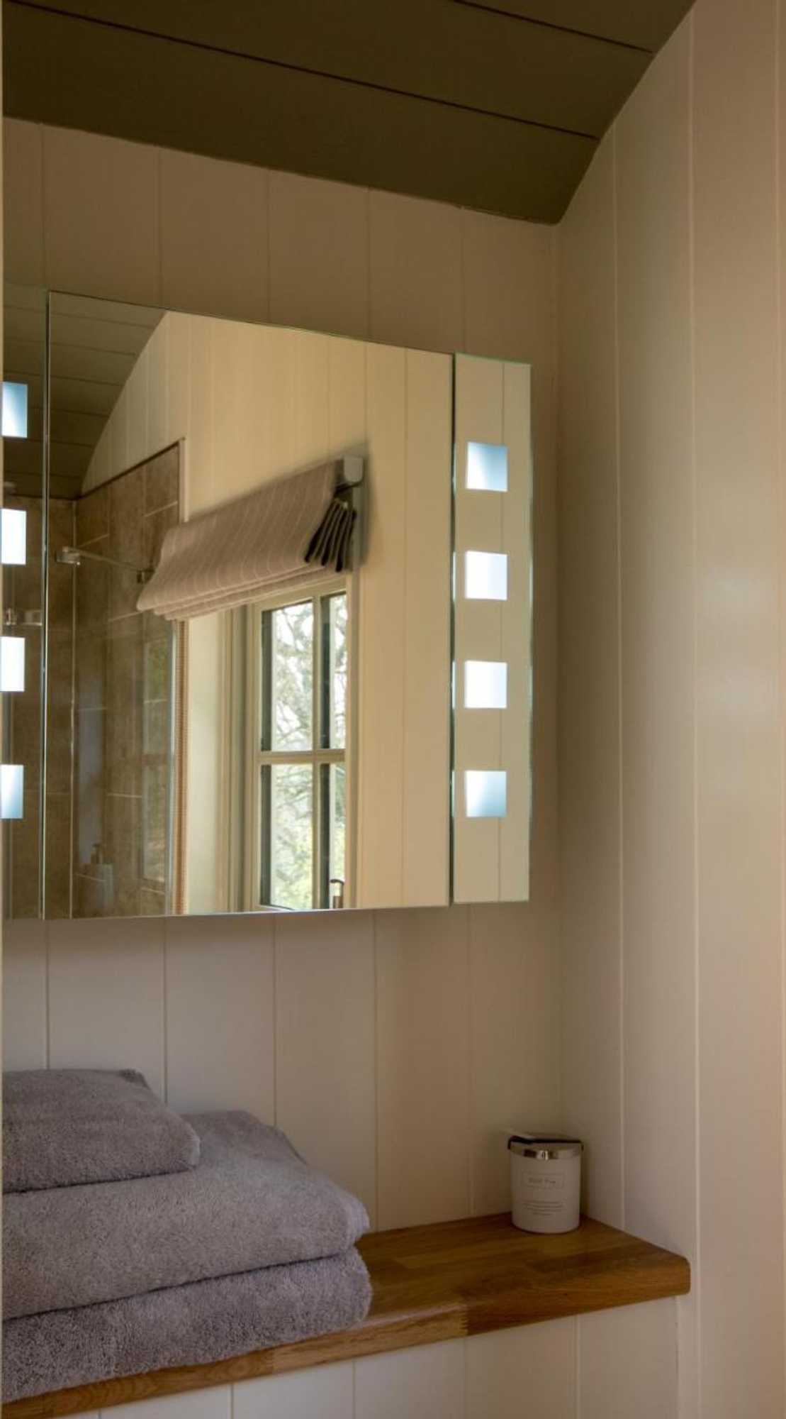 Gift card for Luxury Shepherds Hut