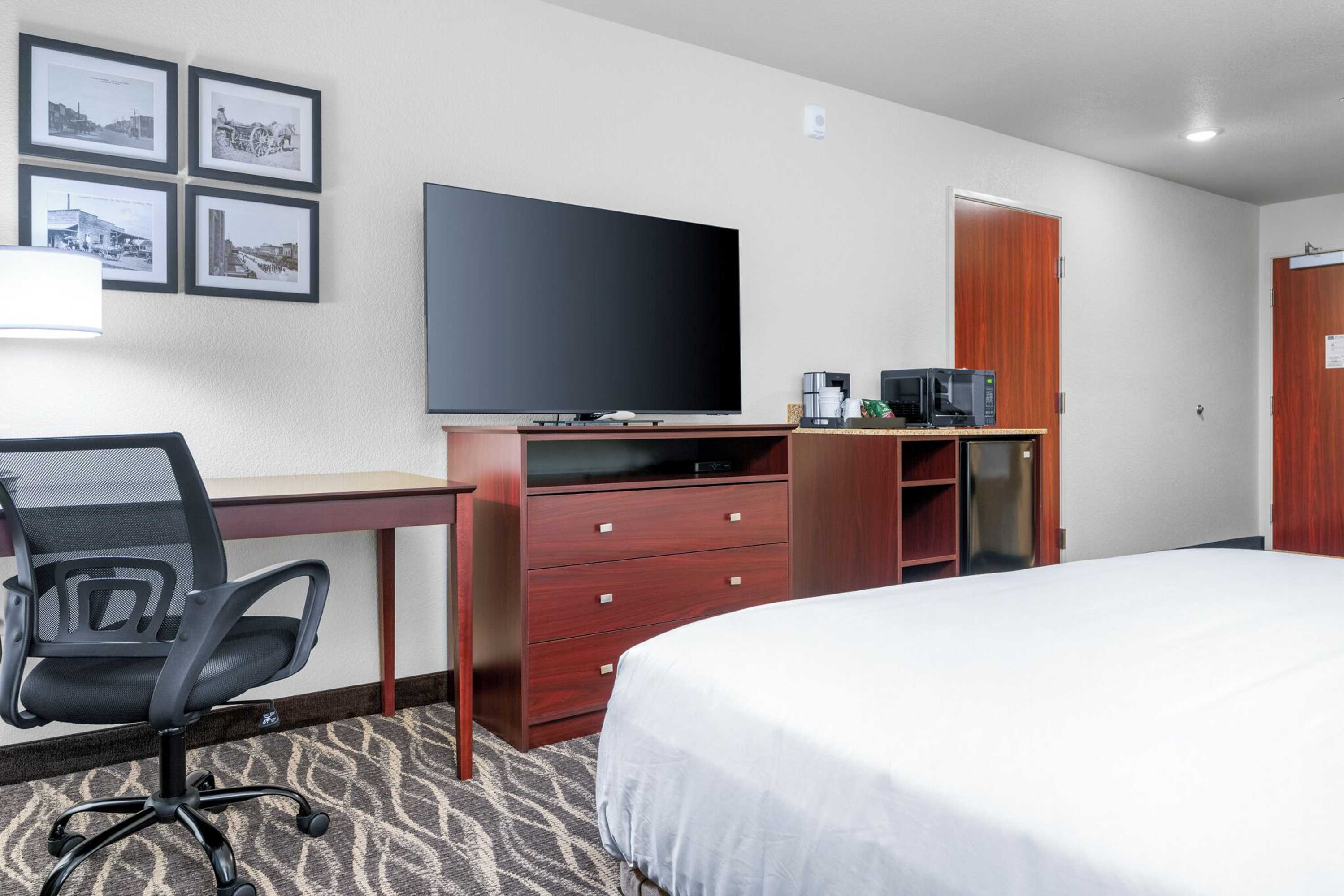 Gift card for Cobblestone Hotel & Suites - Lynden Gift card for Cobblestone Hotel & Suites - Lynden