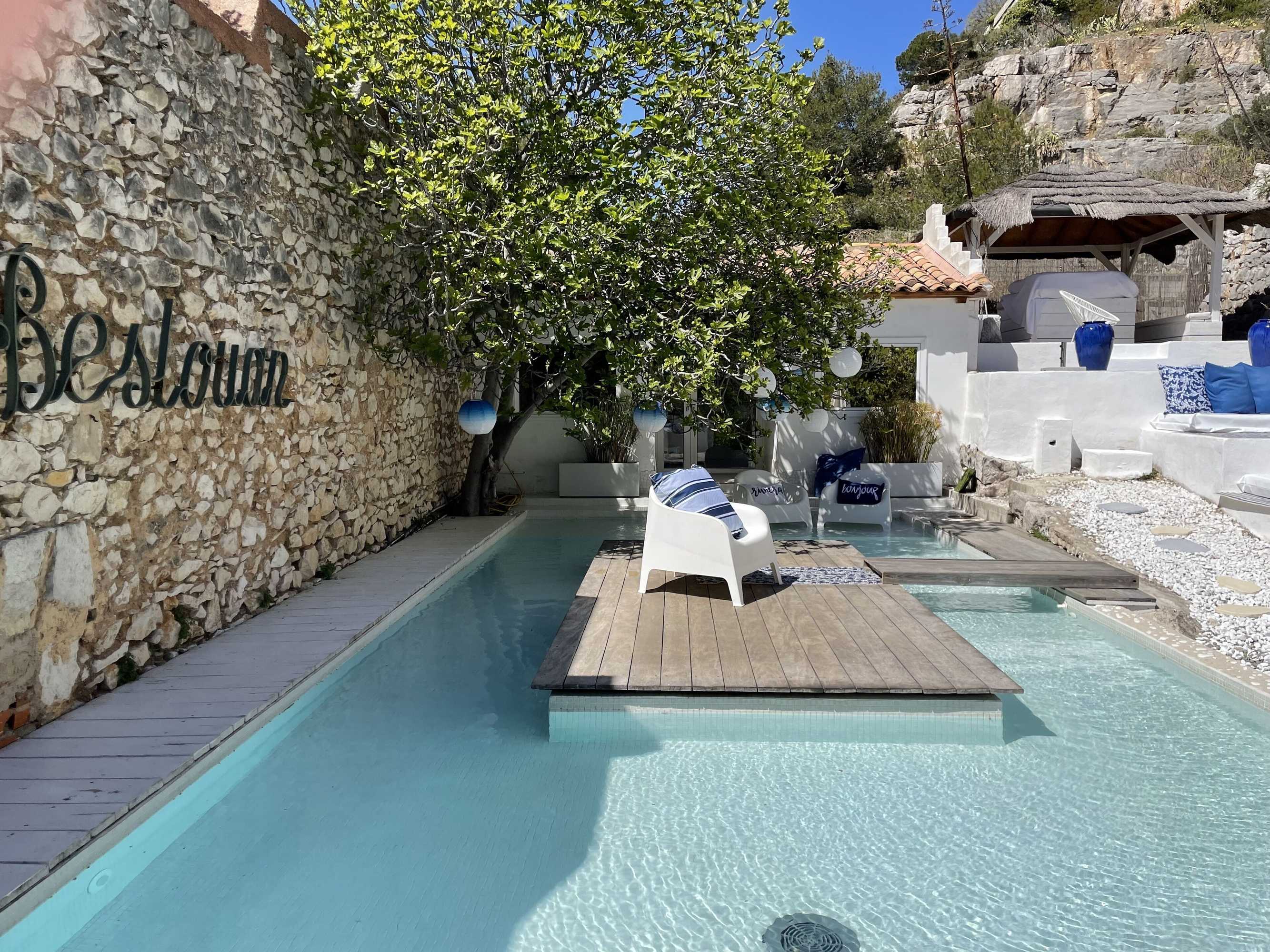 Gift card for Hôtel de la Plage Mahogany Gift card for Hôtel de la Plage Mahogany