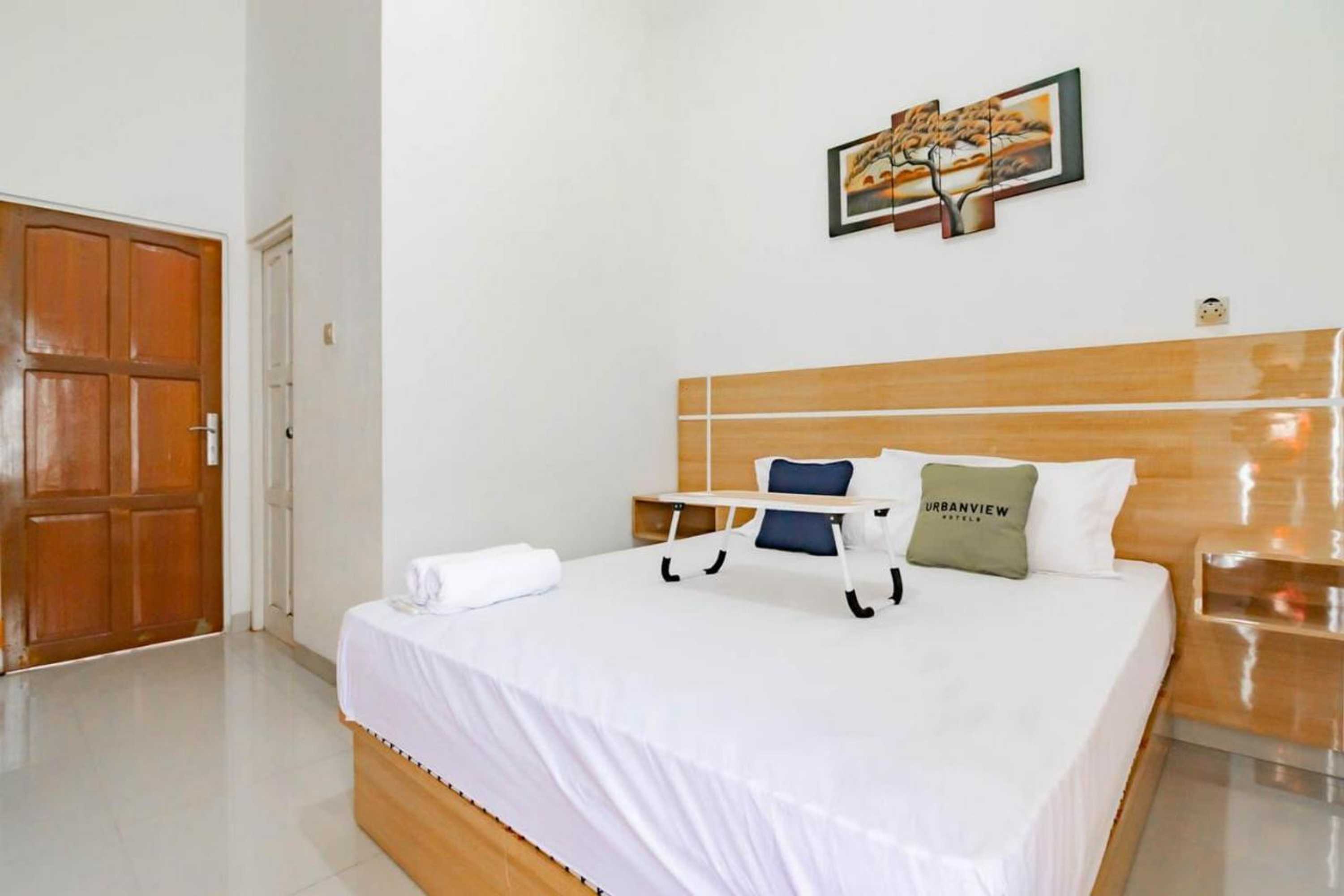 Gift card for Urbanview Hotel Bundaran Besar Palangkaraya by Reddoorz Gift card for Urbanview Hotel Bundaran Besar Palangkaraya by Reddoorz