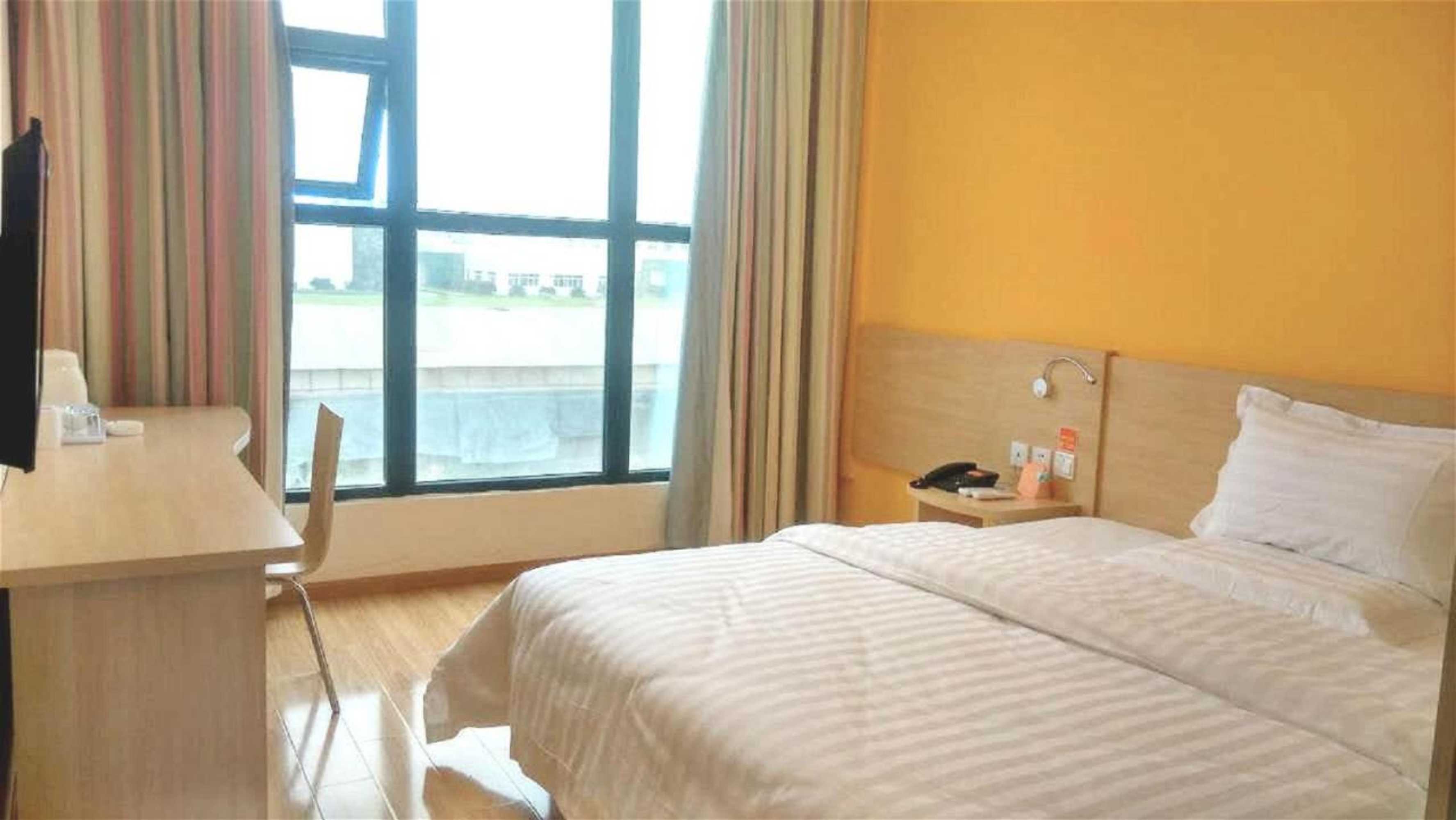 Gift card for 7days Inn Langzhong Seven Mile Avenue
