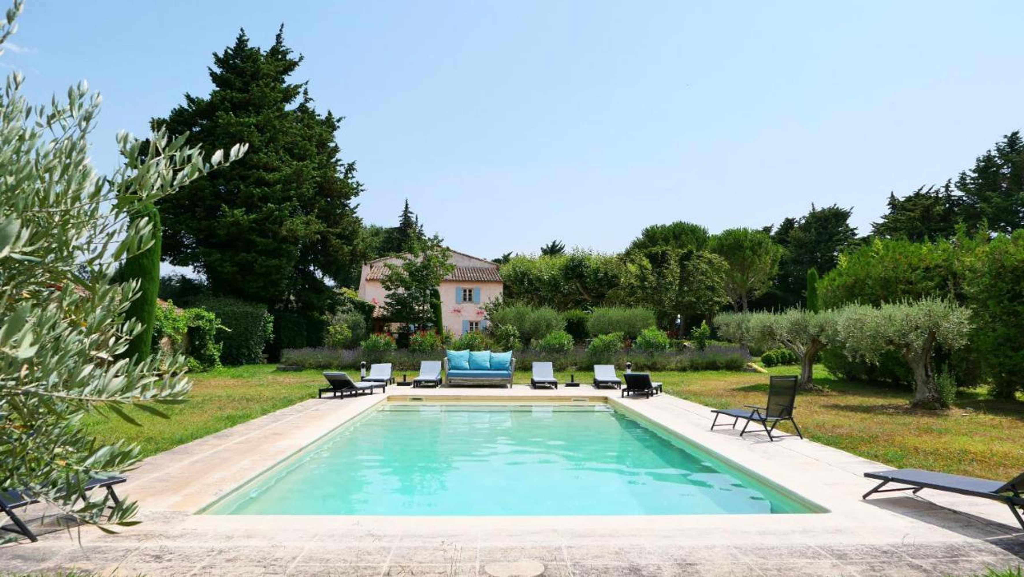 Gift card for Typical Provençal Farm House Close to L'isle Sur la Sorgue - 12 Persons Gift card for Typical Provençal Farm House Close to L'isle Sur la Sorgue - 12 Persons