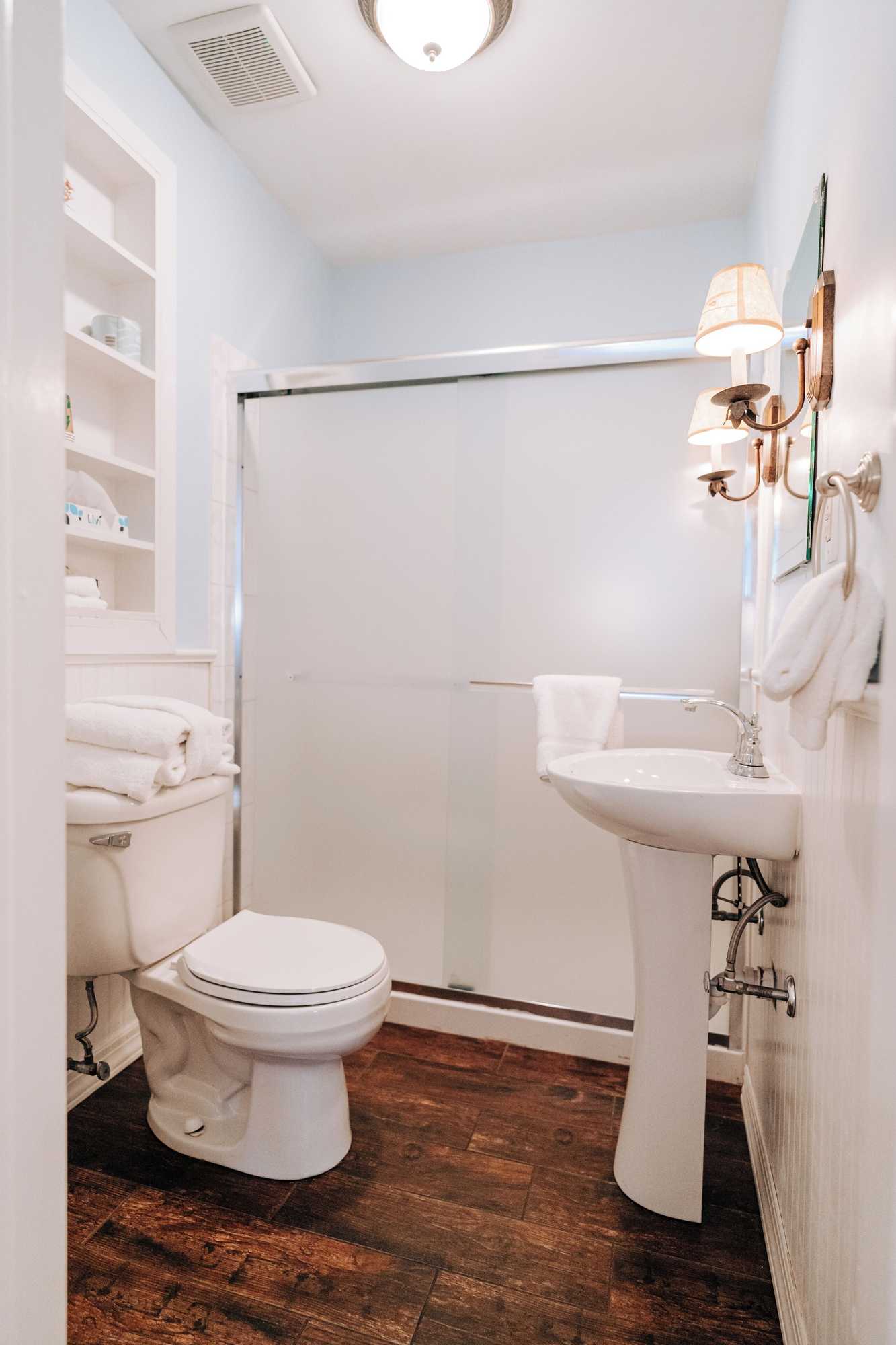 Gift card for Hollyhedge Estate