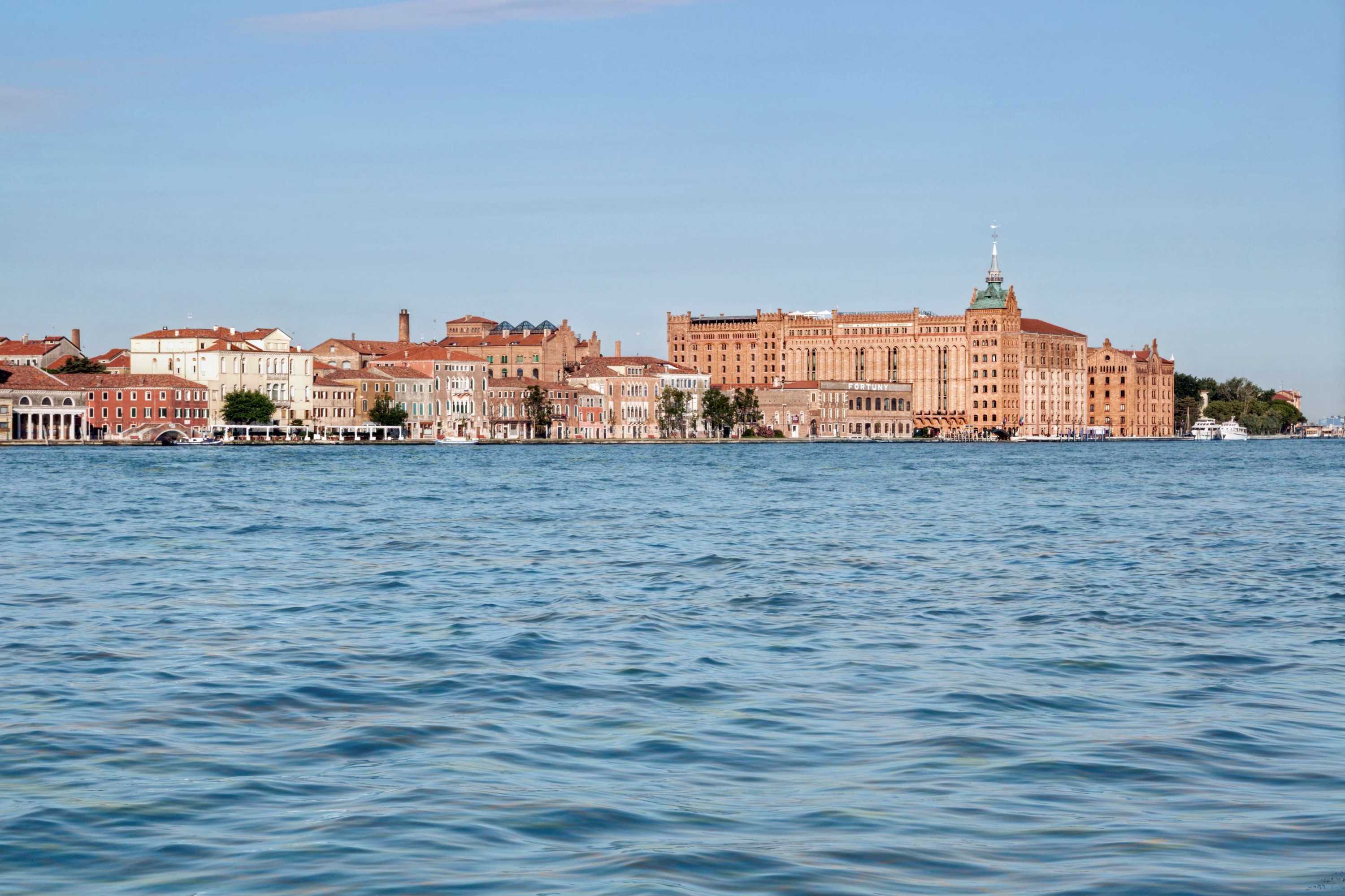 Gift card for Hilton Molino Stucky Venice Gift card for Hilton Molino Stucky Venice