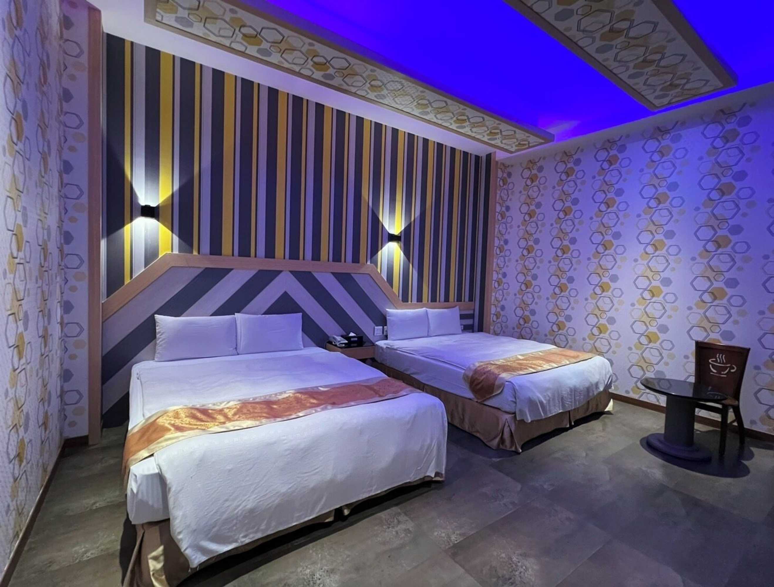 Gift card for Wei Feng Exquisite Motel Pintung Branch Gift card for Wei Feng Exquisite Motel Pintung Branch