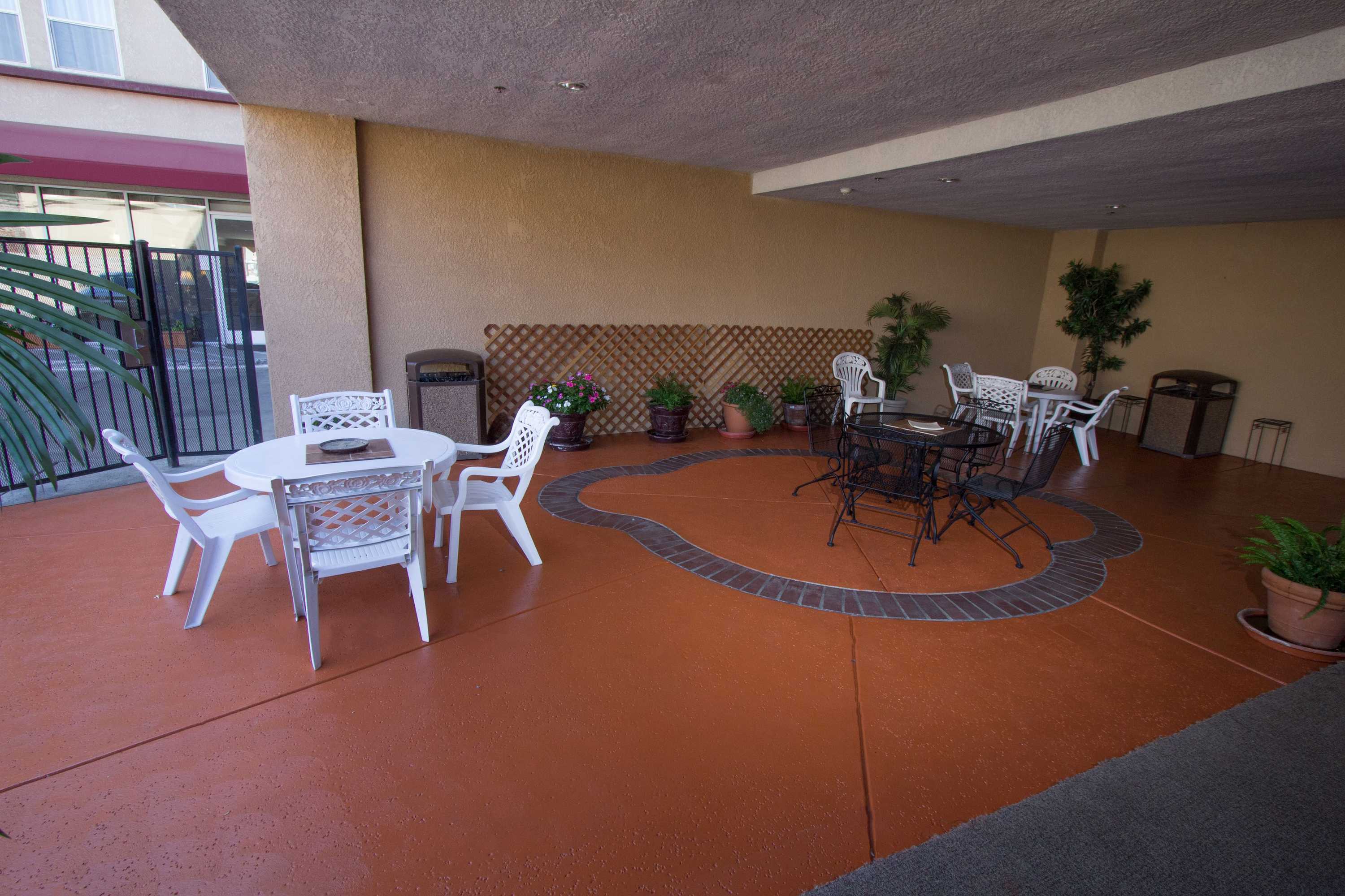 Gift card for Comfort Suites Visalia - Convention Center Gift card for Comfort Suites Visalia - Convention Center