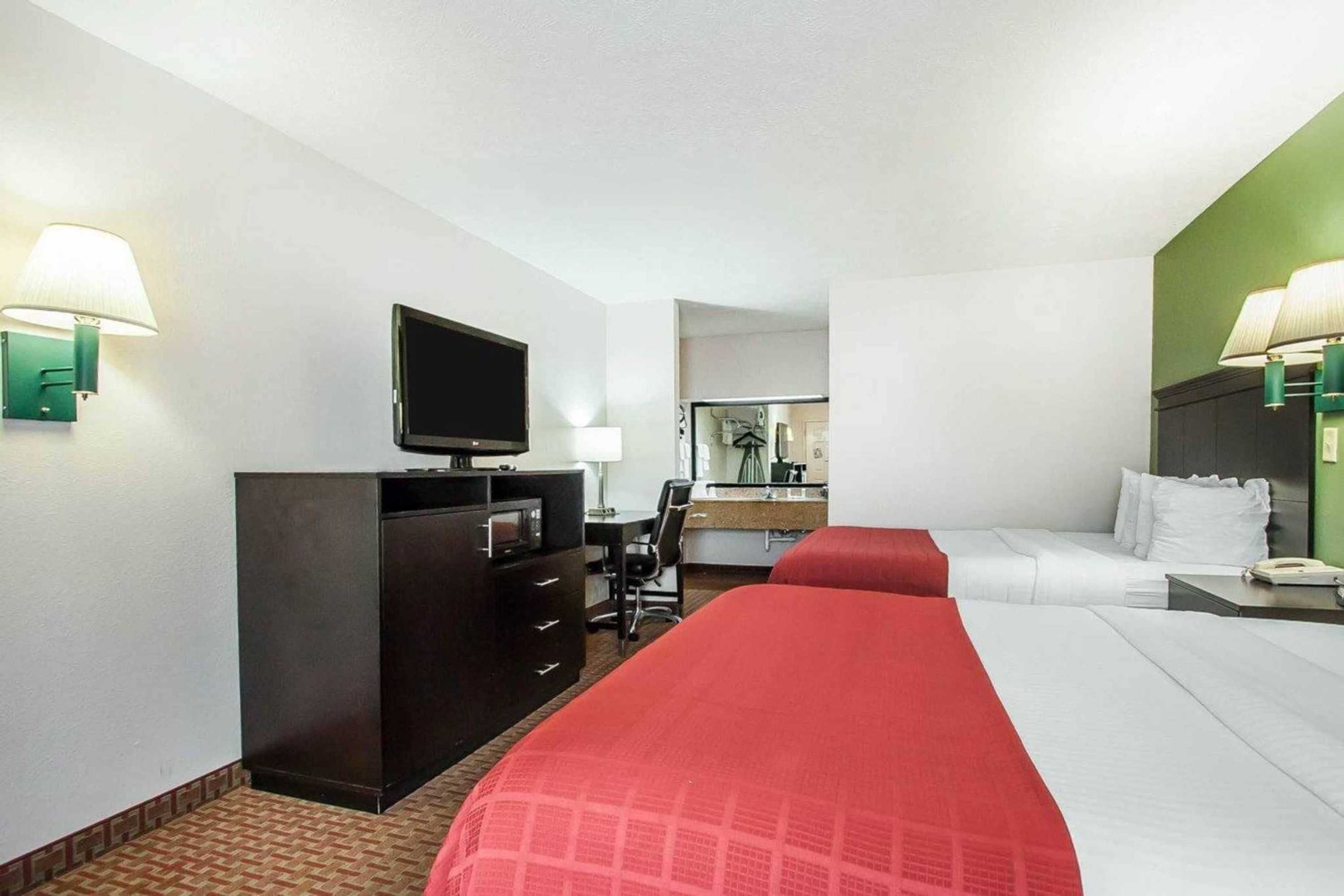 Gift card for Quality Inn Savannah South Gift card for Quality Inn Savannah South