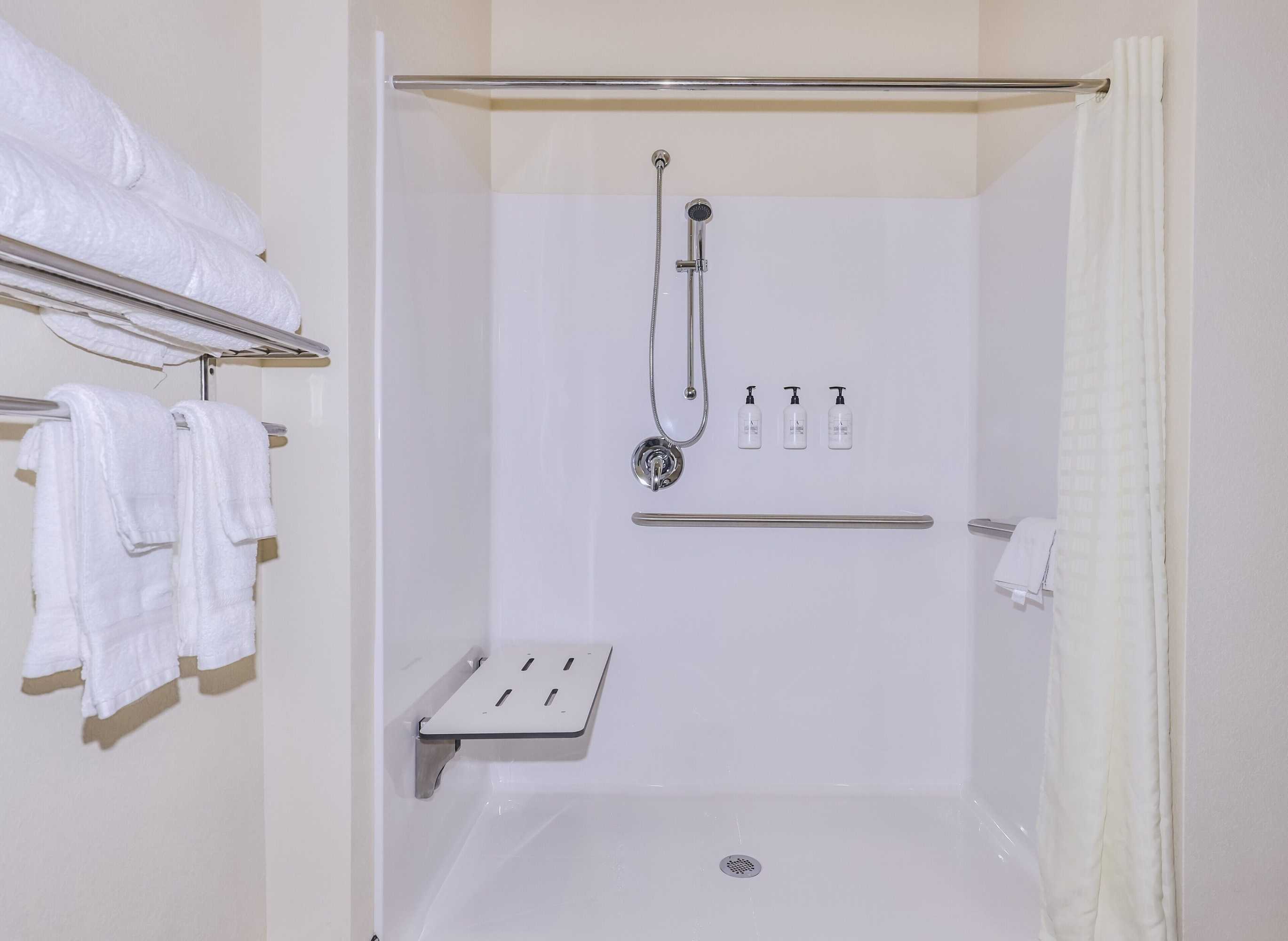 Gift card for Cobblestone Hotel & Suites - Rhinelander