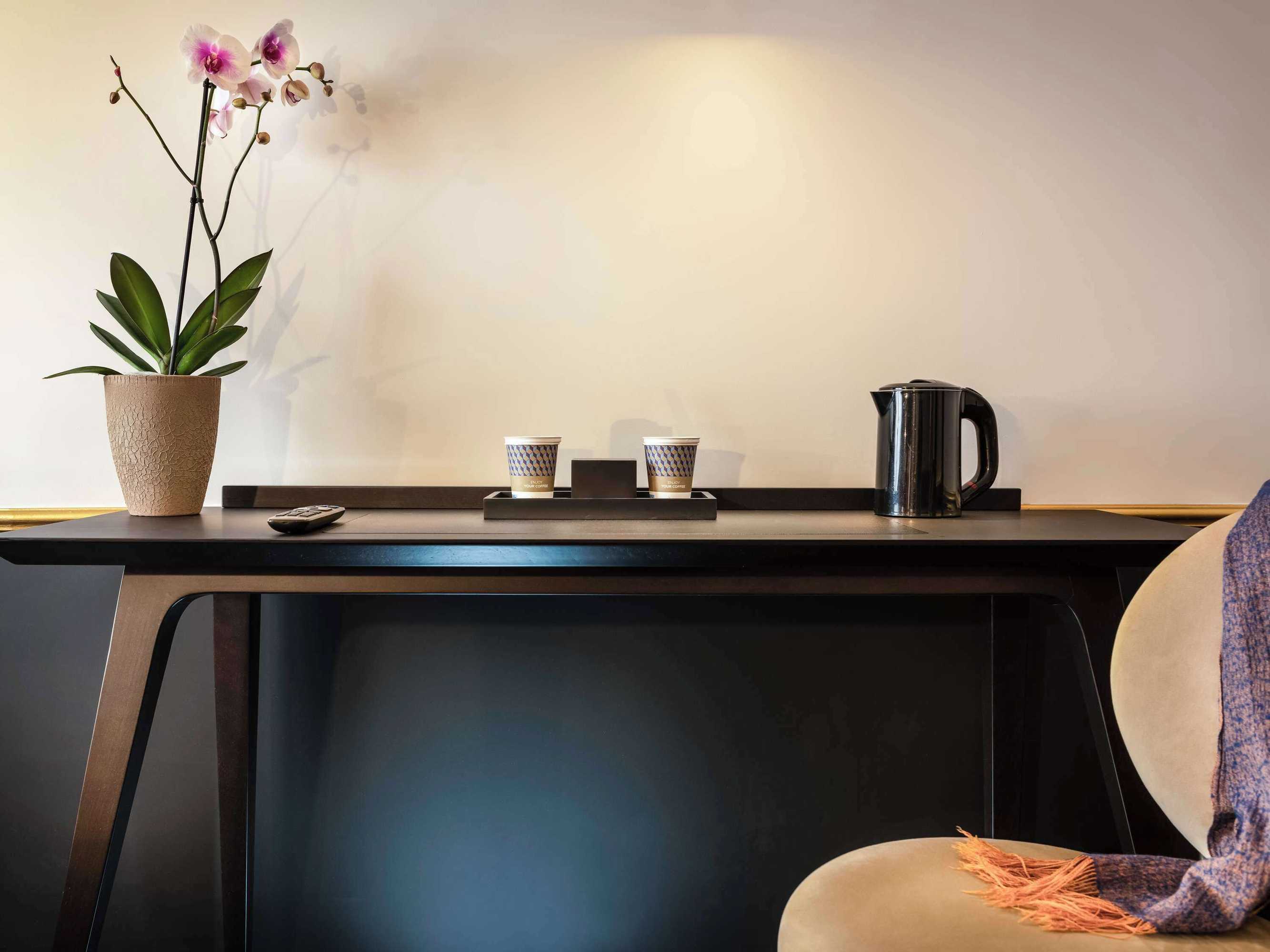 Gift card for Mercure Versailles Paris Ouest Gift card for Mercure Versailles Paris Ouest