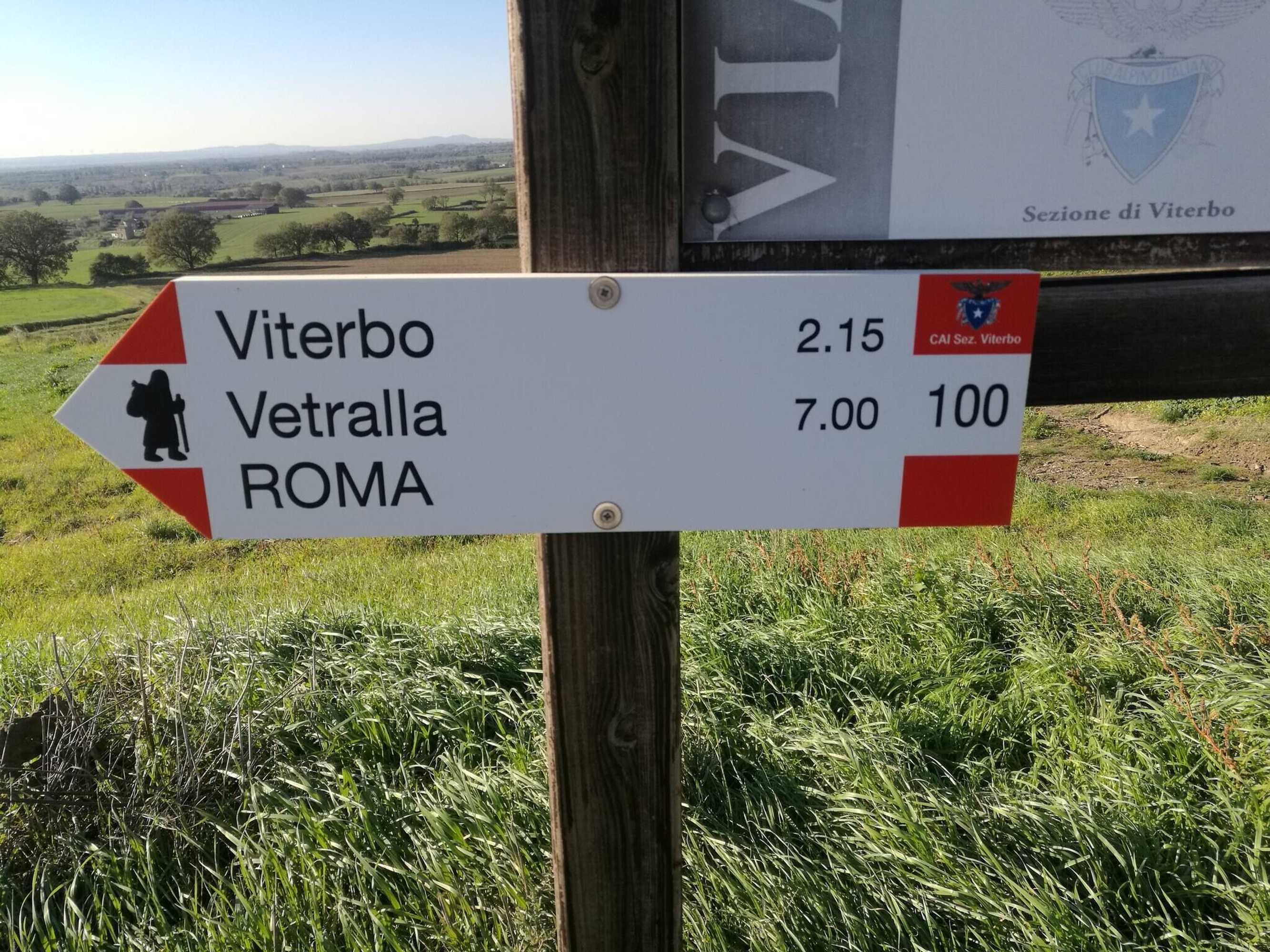 Gift card for Red House/casa Rossa - Near Civita Di Bagnoregio Gift card for Red House/casa Rossa - Near Civita Di Bagnoregio