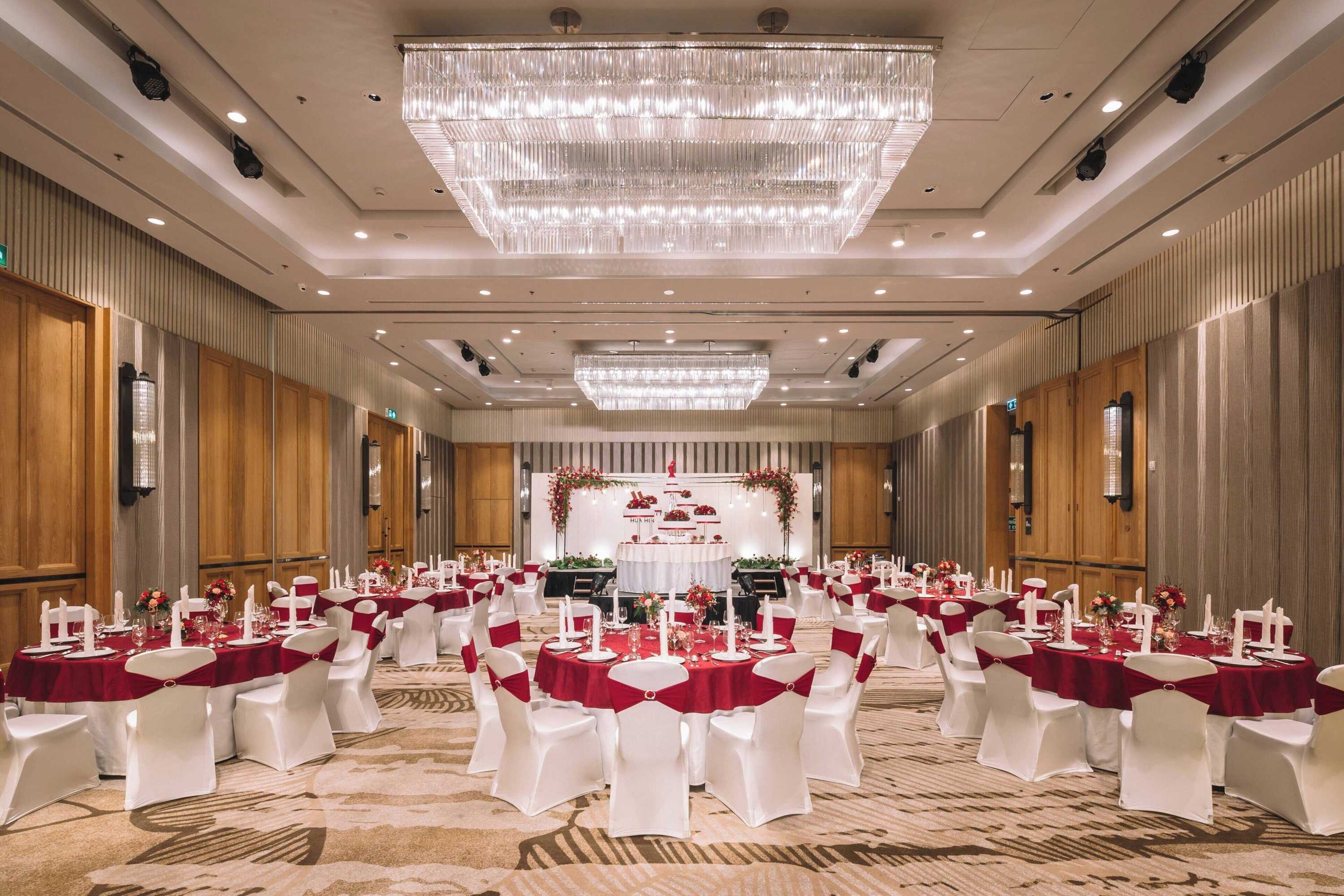 Gift card for Hua Hin Marriott Resort & Spa Gift card for Hua Hin Marriott Resort & Spa