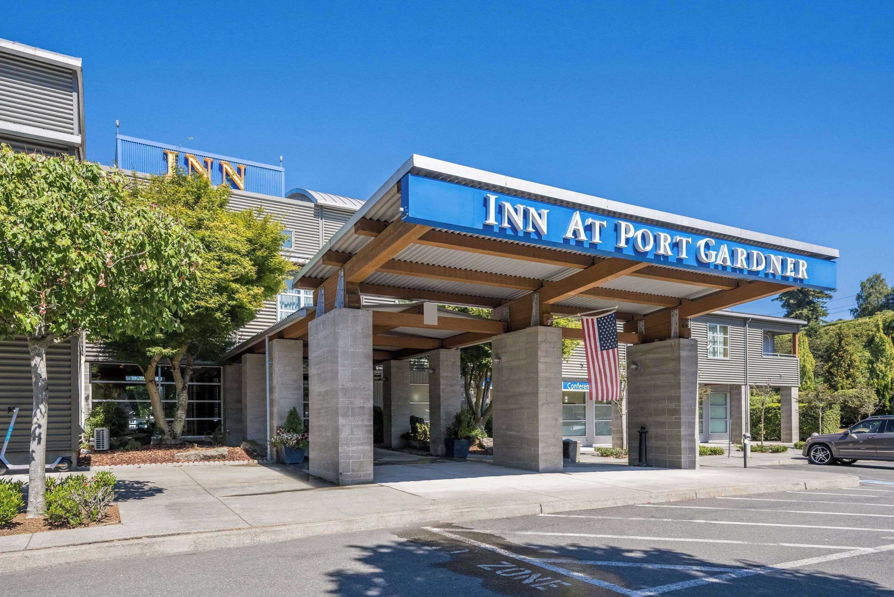 Gift card for Inn at Port Gardner-Everett Waterfront, Ascend Hotel Collection Gift card for Inn at Port Gardner-Everett Waterfront, Ascend Hotel Collection