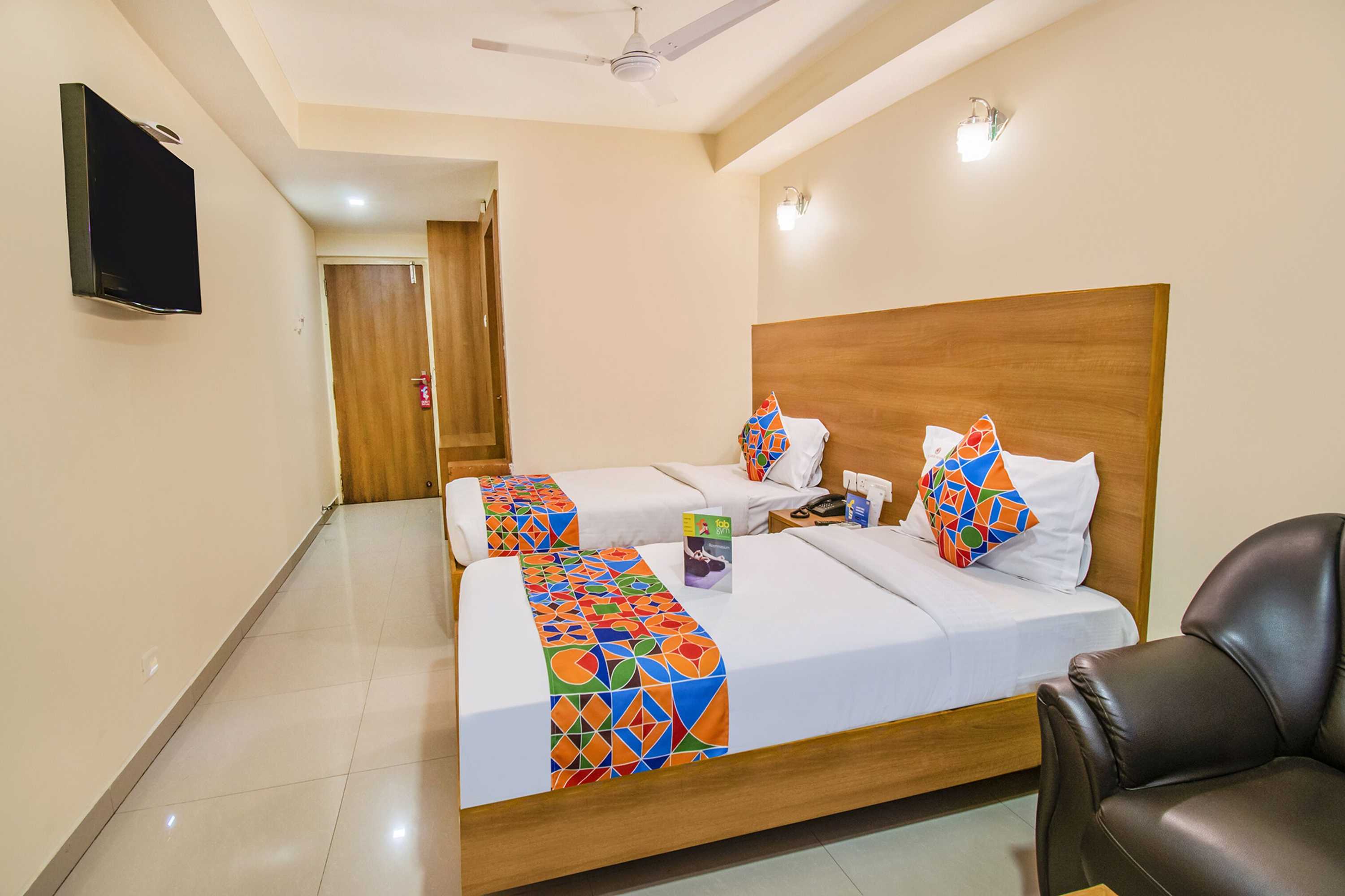 Gift card for Fabhotel Jansi Deluxe - Nr Gandhipuram Bus Stand Gift card for Fabhotel Jansi Deluxe - Nr Gandhipuram Bus Stand