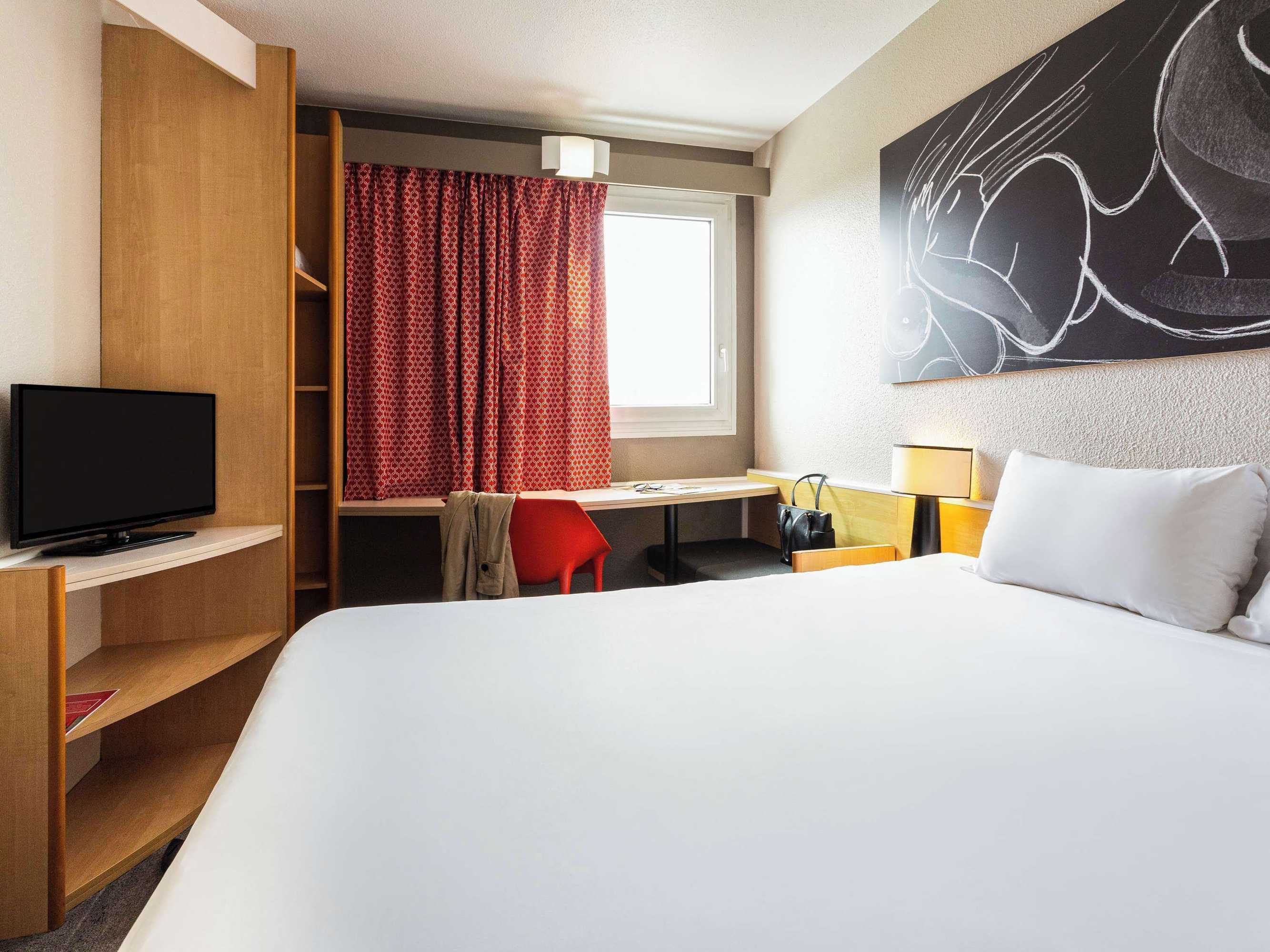 Gift card for Ibis Bordeaux Pessac Route Des Vins Hotel Gift card for Ibis Bordeaux Pessac Route Des Vins Hotel
