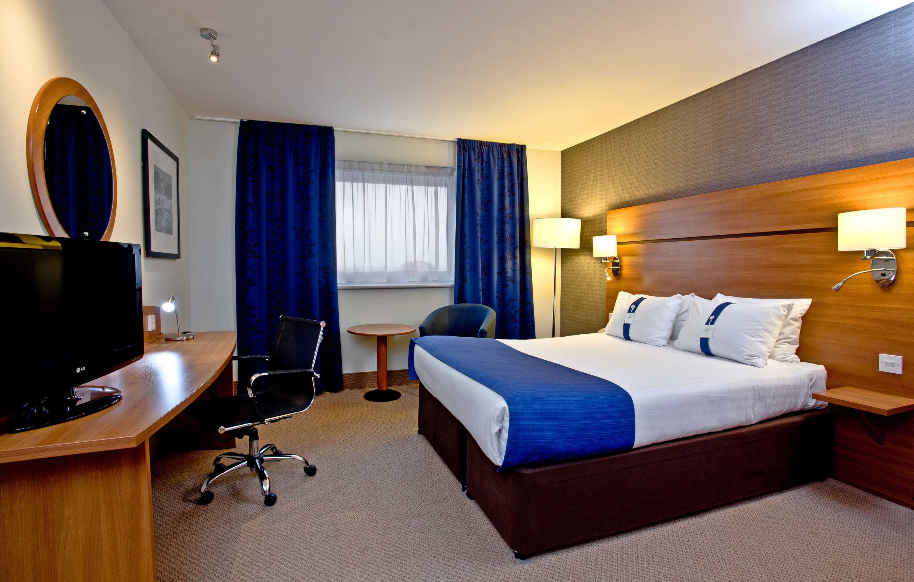 Gift card for Holiday Inn Express Shrewsbury by Ihg Gift card for Holiday Inn Express Shrewsbury by Ihg