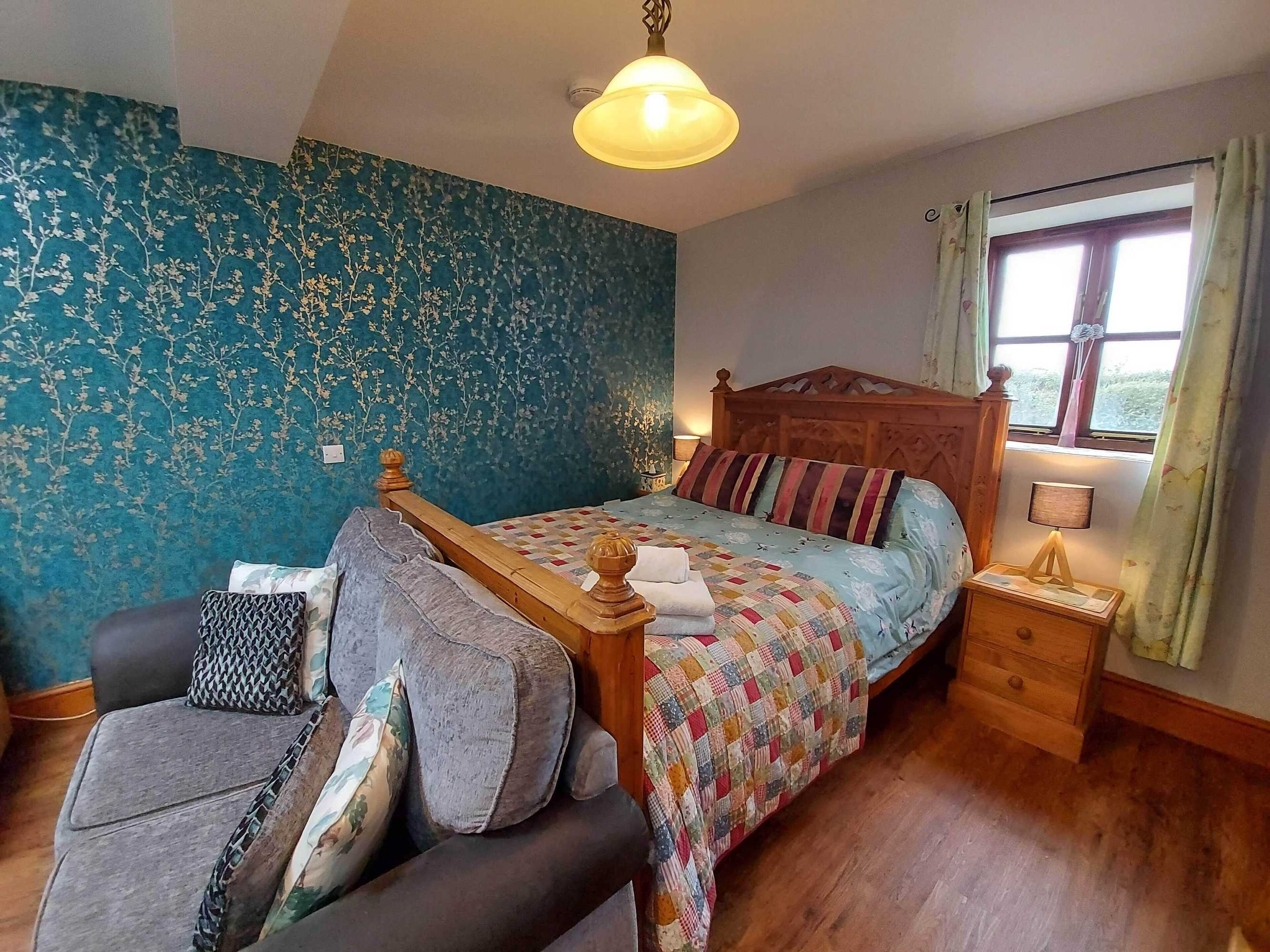 Gift card for Small Snug En-Suite With Stunning Views Near Lyme Regis Gift card for Small Snug En-Suite With Stunning Views Near Lyme Regis