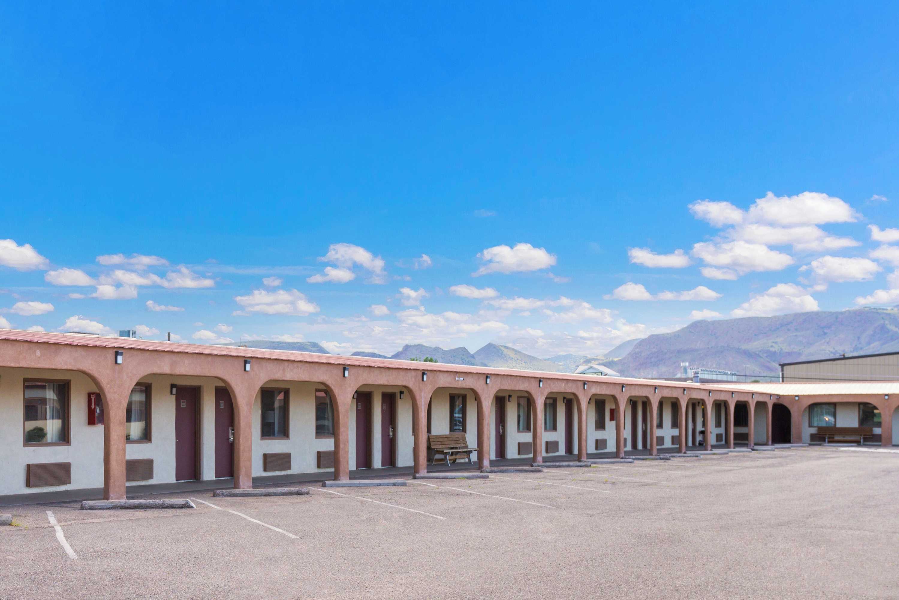 Gift card for Baymont by Wyndham Socorro