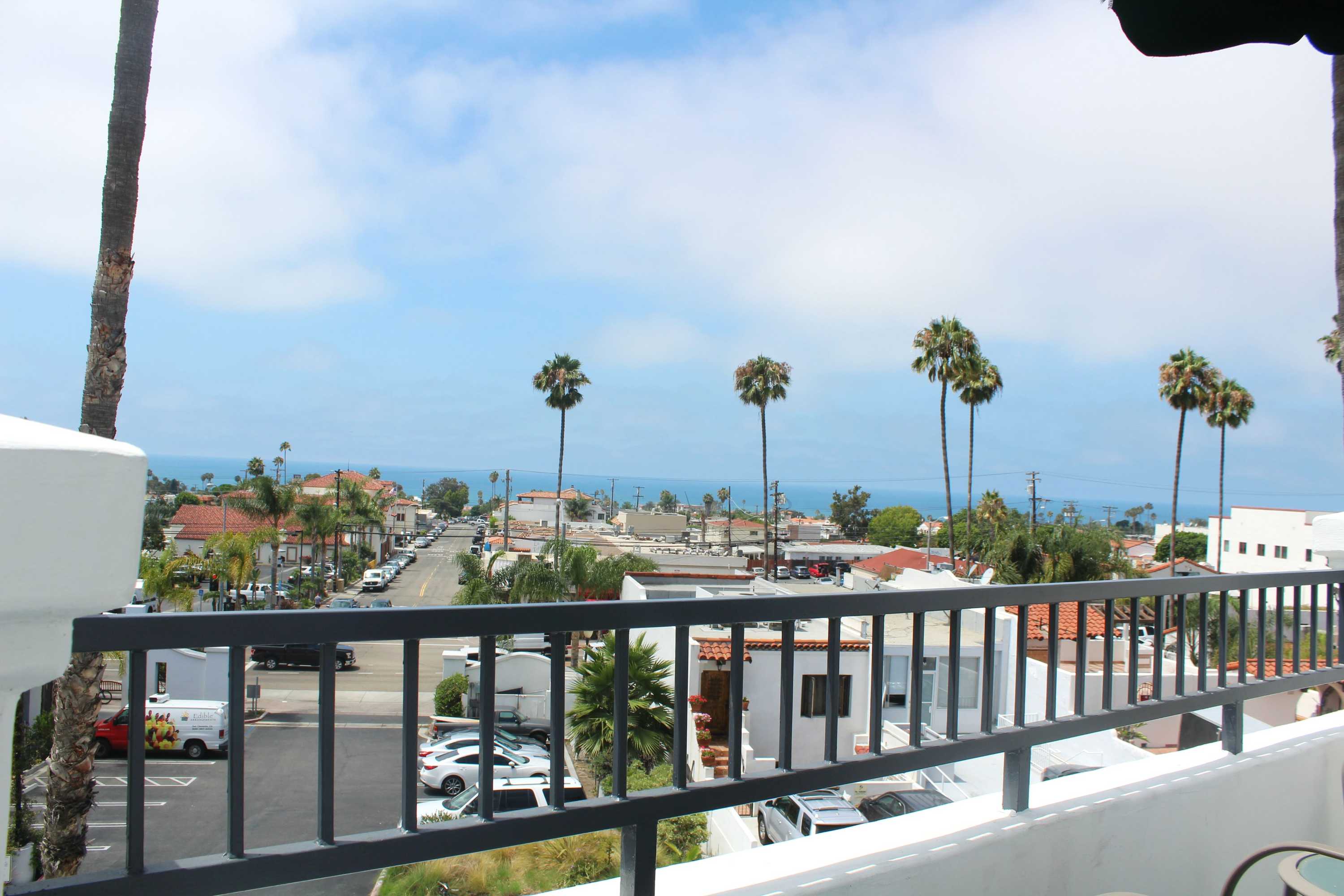 Gift card for The Volare Near San Clemente Beach, Ascend Hotel Collection Gift card for The Volare Near San Clemente Beach, Ascend Hotel Collection