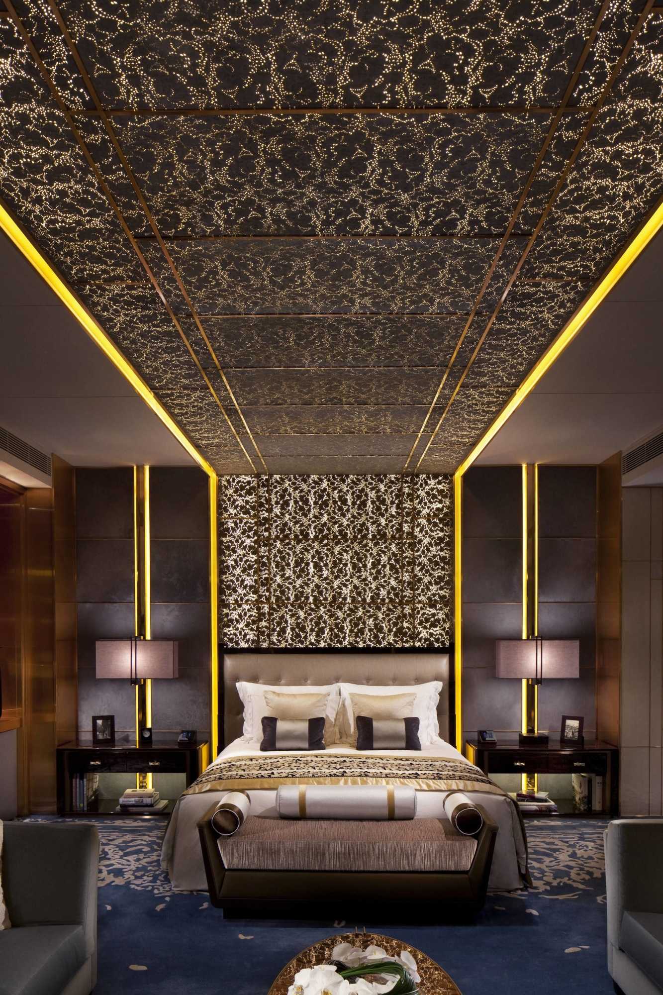 Gift card for The Ritz-Carlton, Hong Kong Gift card for The Ritz-Carlton, Hong Kong