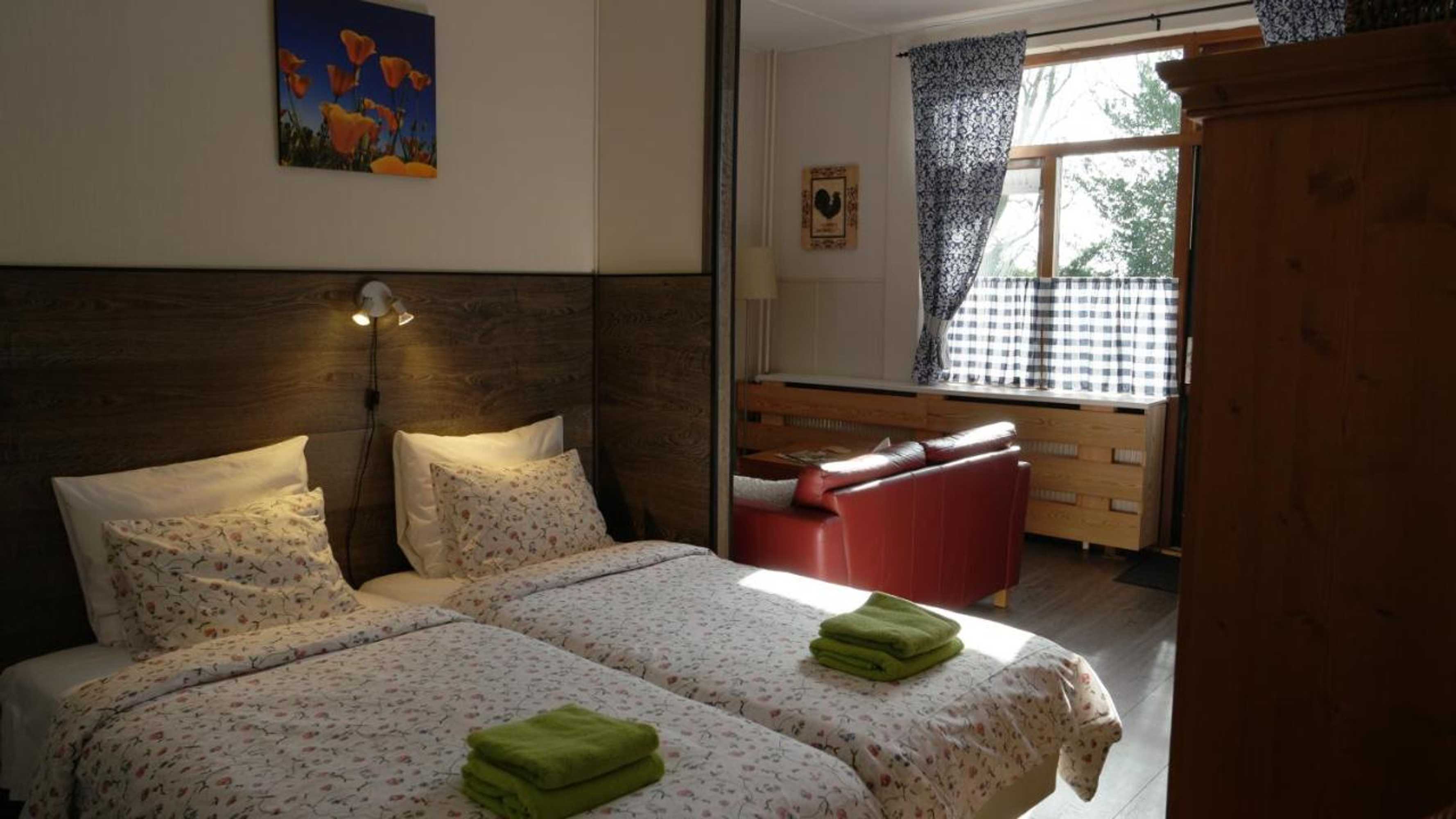 Gift card for Bed & Breakfast Prins Hendrik (zuidschermer) Gift card for Bed & Breakfast Prins Hendrik (zuidschermer)