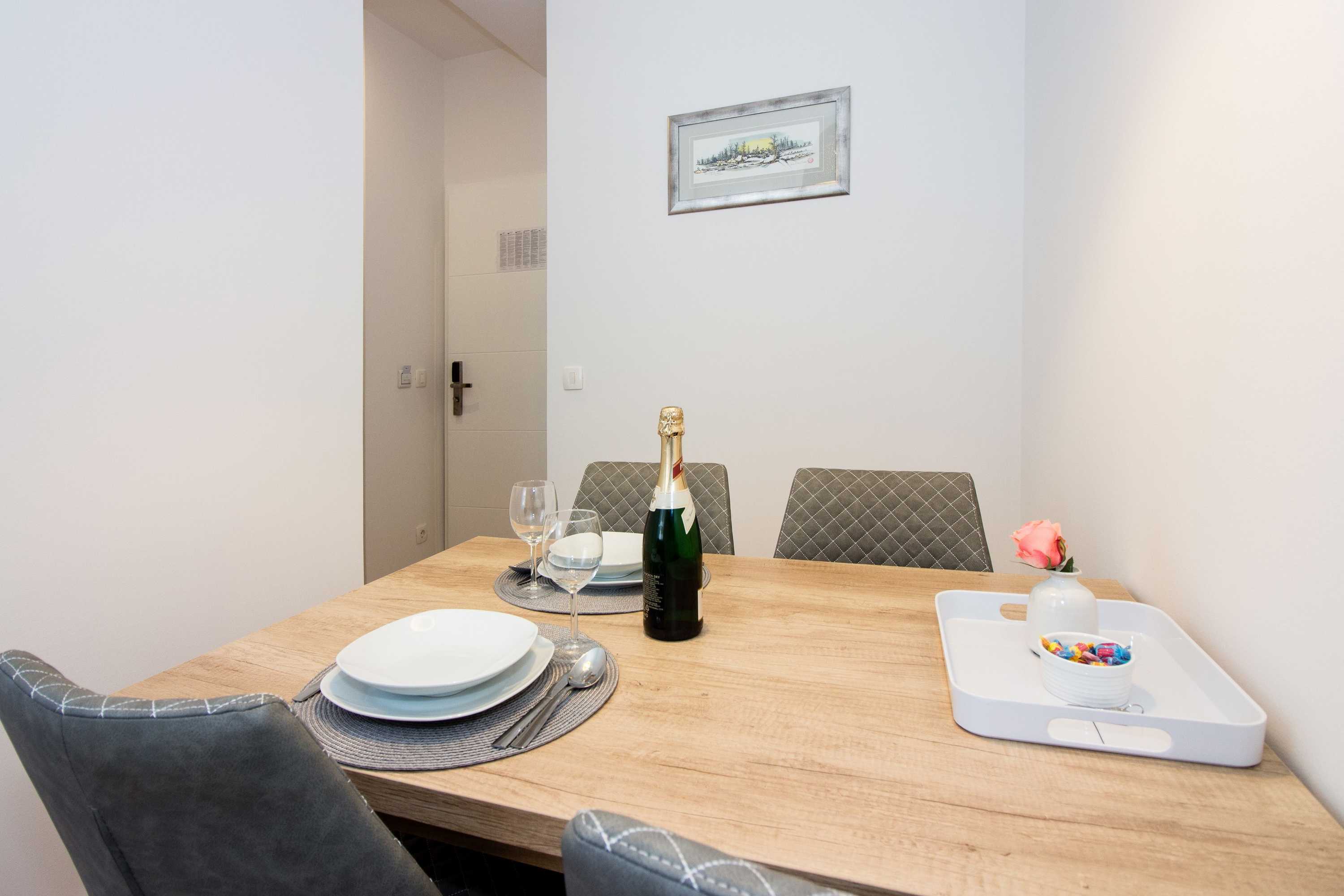 Gift card for Lugo Apartments