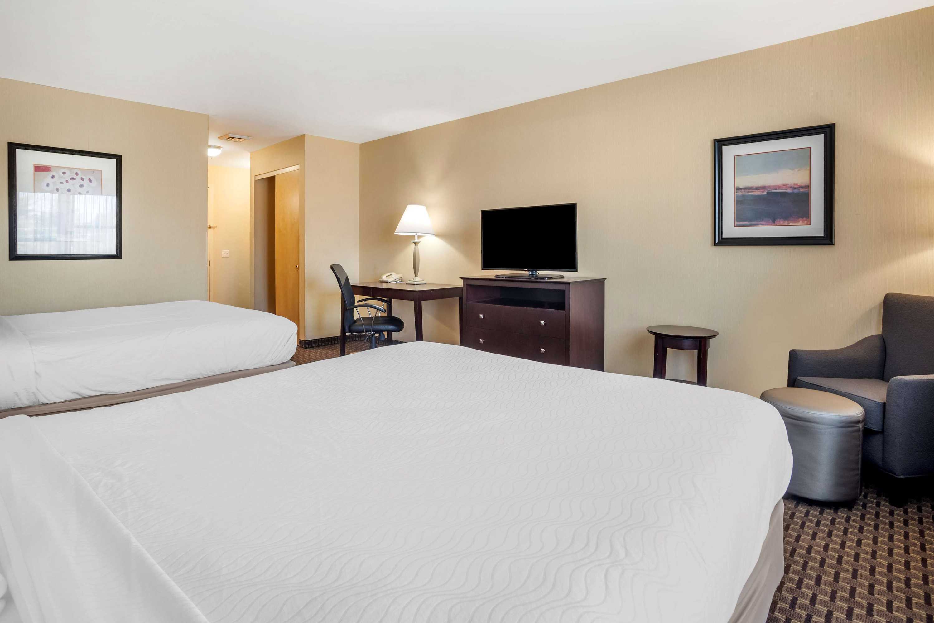 Gift card for Best Western Plus Philadelphia Airport S. At Widener Univ. Gift card for Best Western Plus Philadelphia Airport S. At Widener Univ.