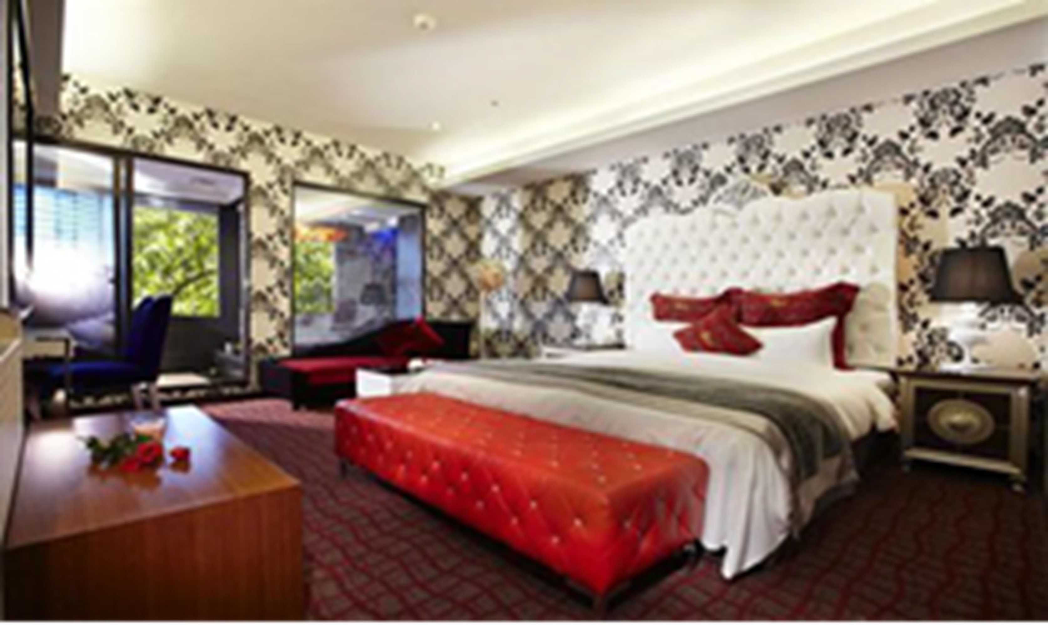 Gift card for Golden Hotspring Hotel