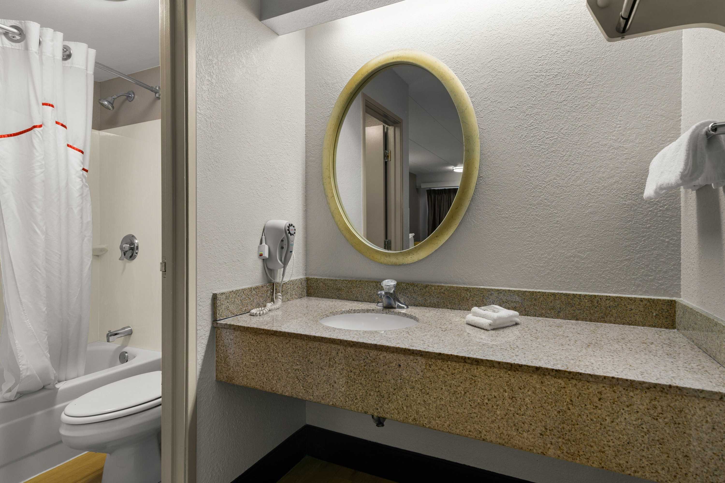 Gift card for Red Roof Inn Salem