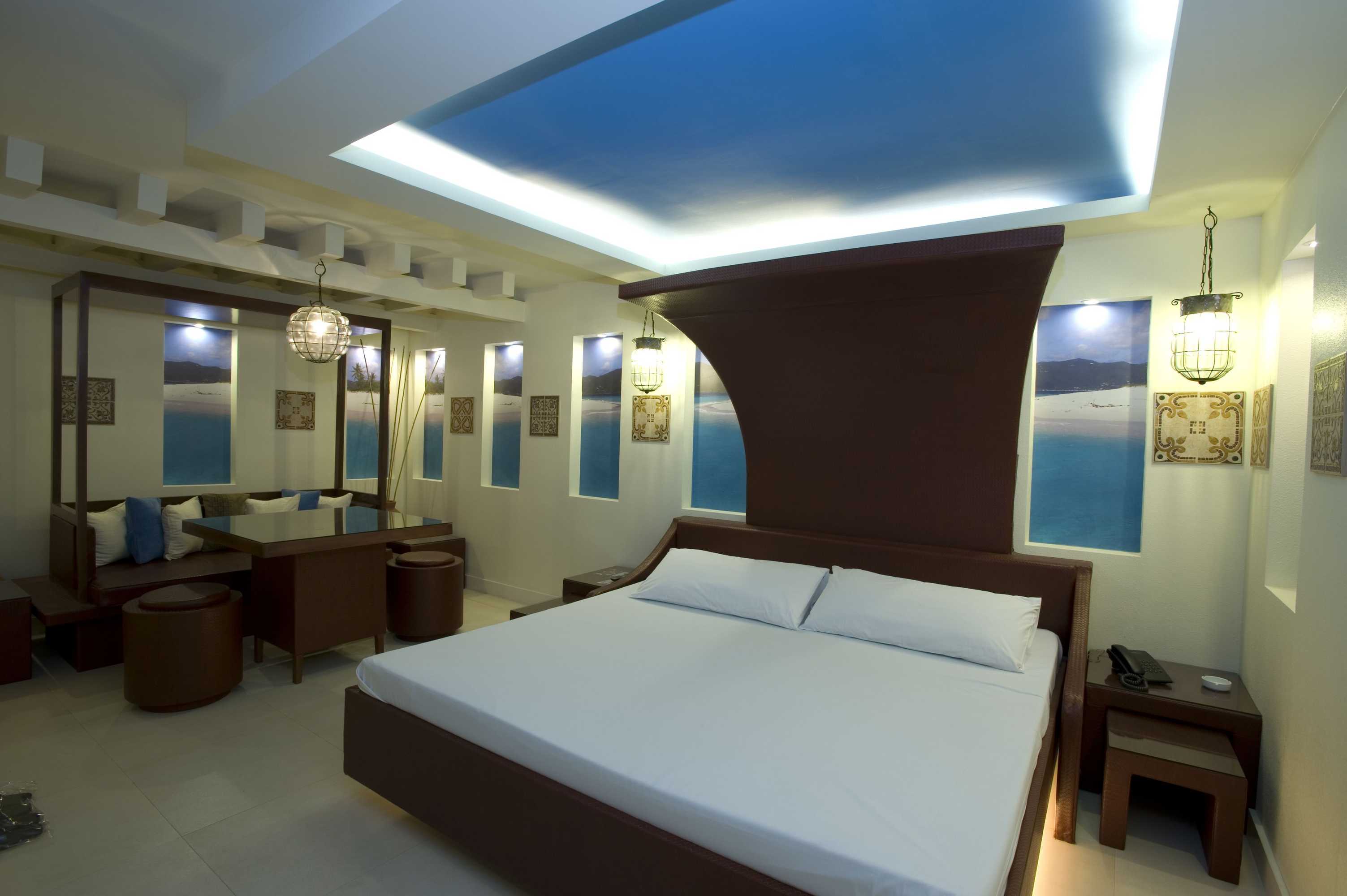 Gift card for Victoria Court Hillcrest - Pasig Gift card for Victoria Court Hillcrest - Pasig