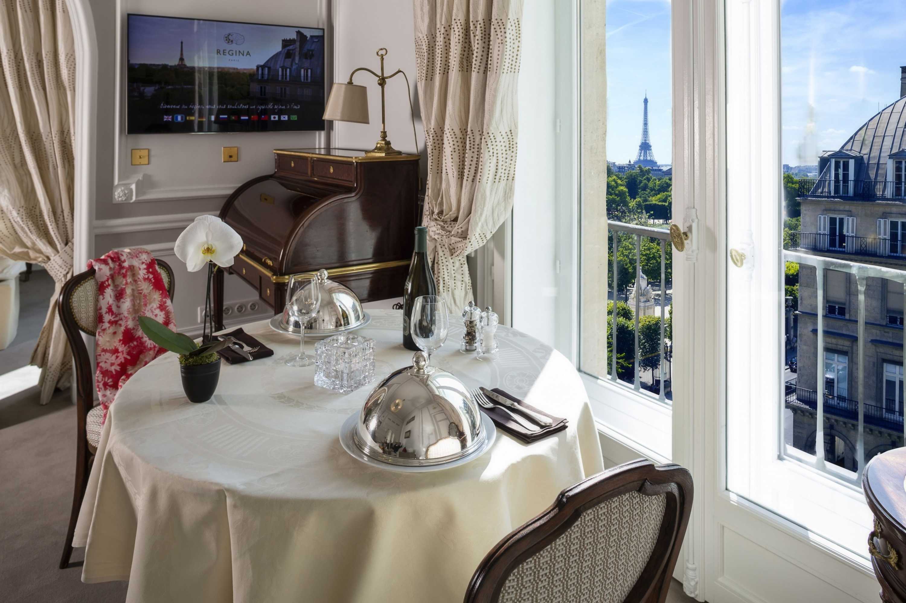 Gift card for Hotel Regina Louvre Gift card for Hotel Regina Louvre
