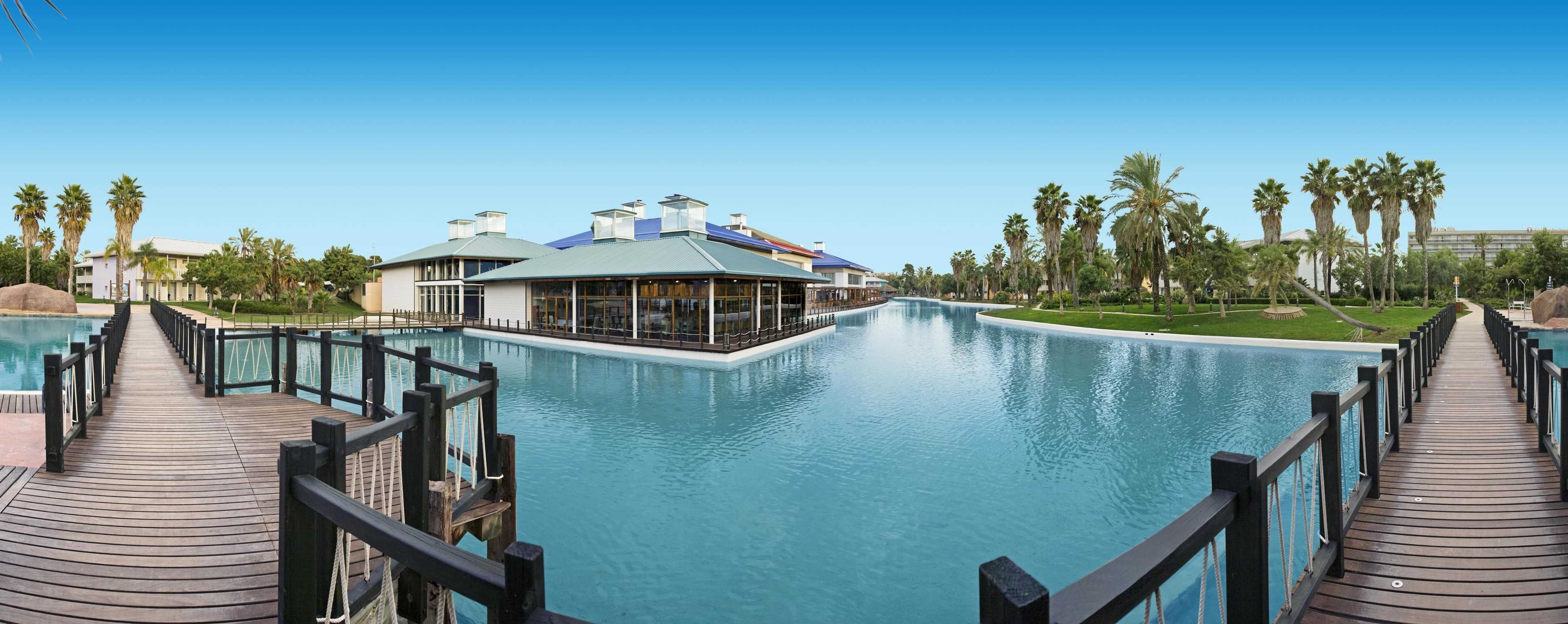 Gift card for Portaventura Hotel Caribe - Includes Unlimited Access to Portaventura Park & 1 Access to Ferrari Land Gift card for Portaventura Hotel Caribe - Includes Unlimited Access to Portaventura Park & 1 Access to Ferrari Land