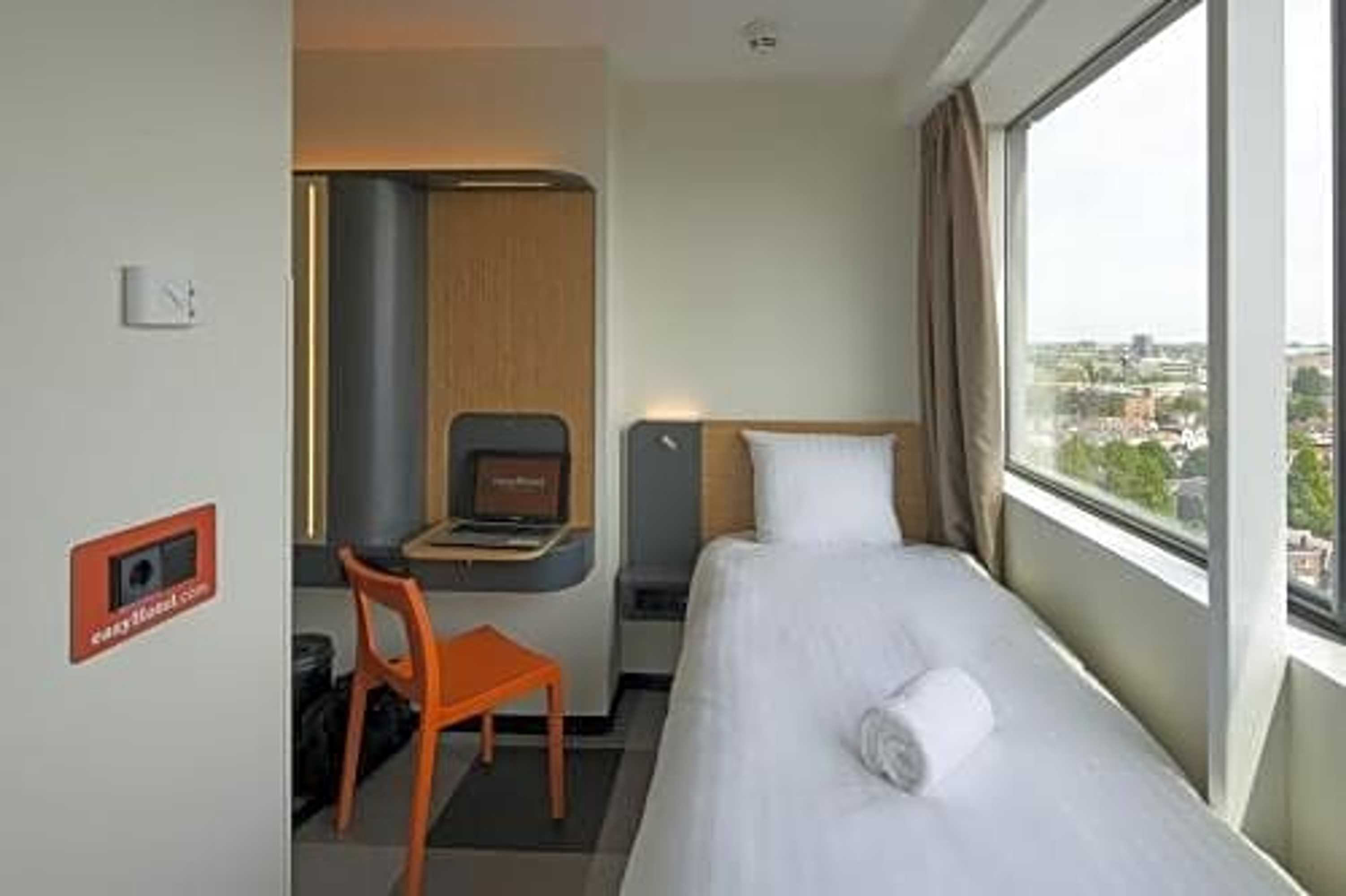 Gift card for Easyhotel Amsterdam Zaandam Gift card for Easyhotel Amsterdam Zaandam