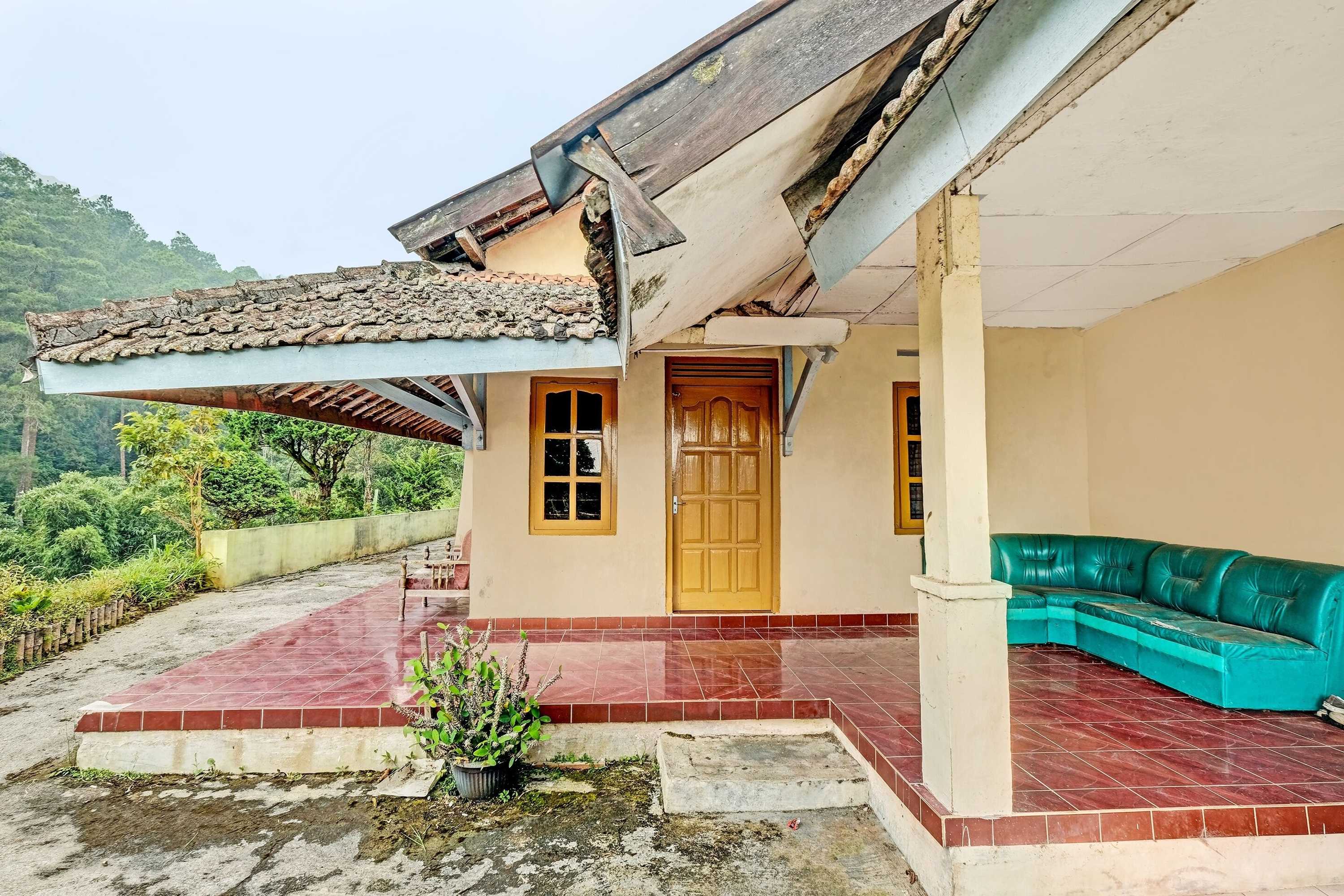 Gift card for Spot ON 92414 Hotel Pereng Sari