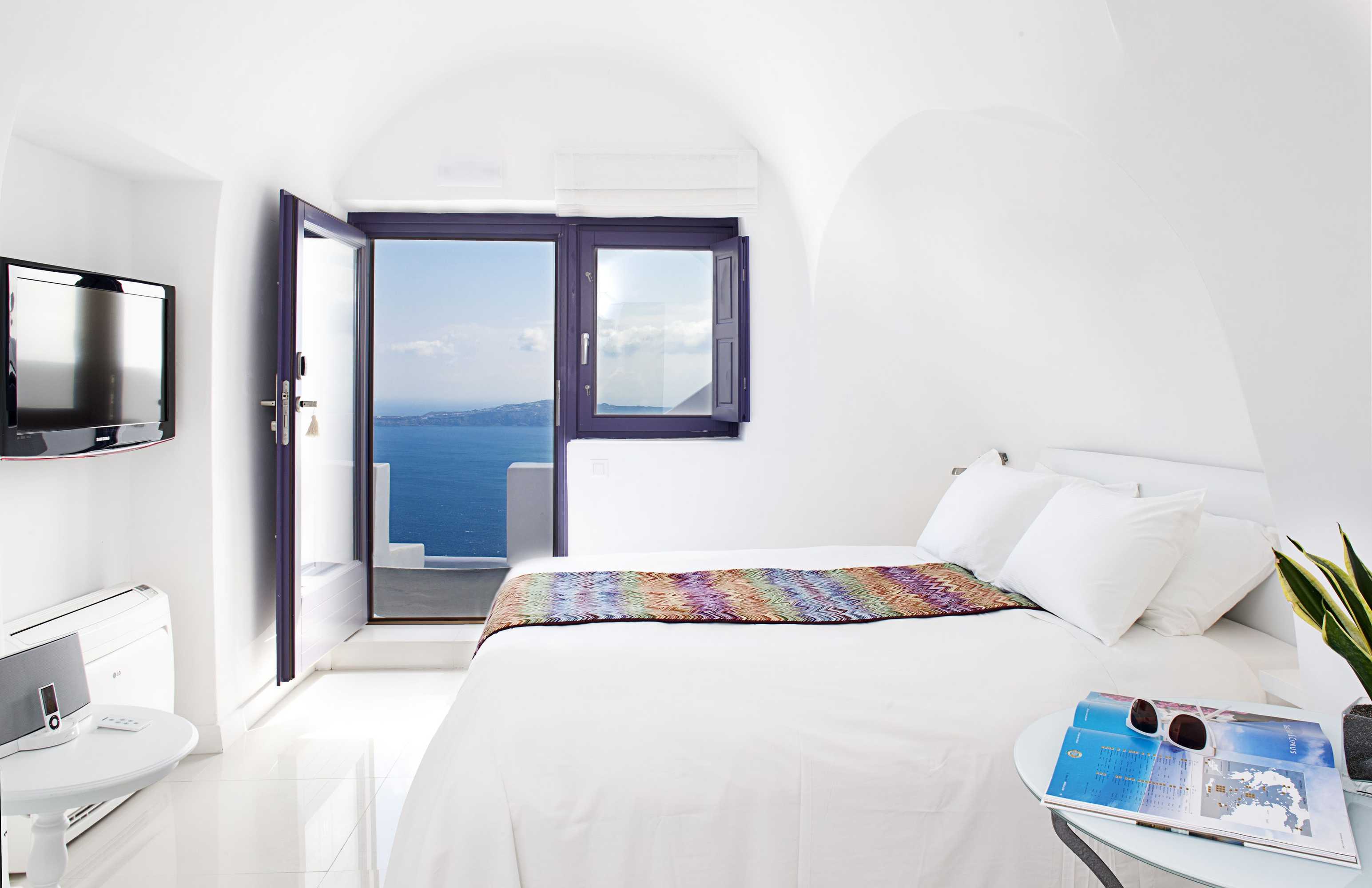 Gift card for Katikies Chromata Santorini - The Leading Hotels of The World Gift card for Katikies Chromata Santorini - The Leading Hotels of The World