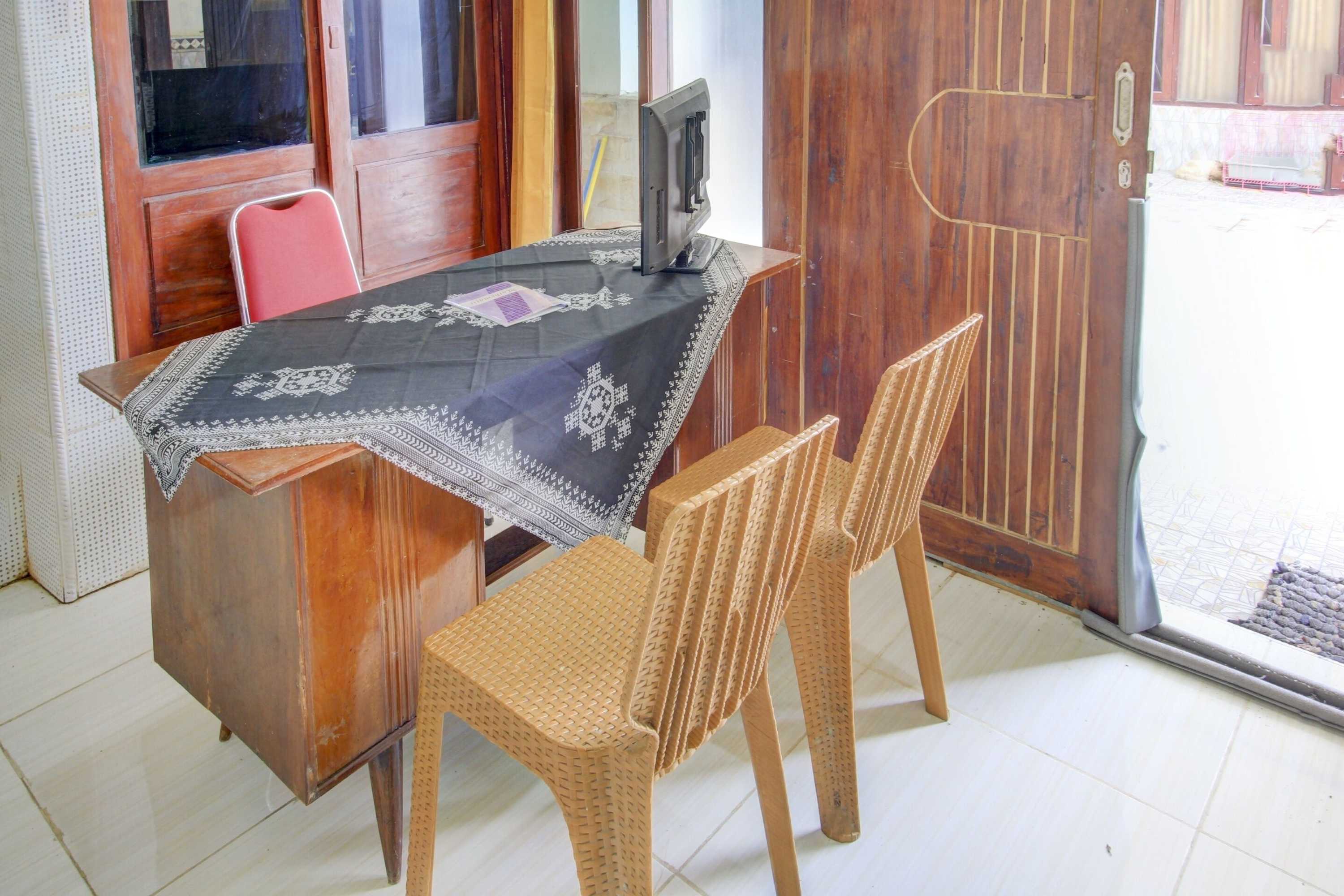 Gift card for Oyo 90725 Zeevanna Guest House Syariah Gift card for Oyo 90725 Zeevanna Guest House Syariah