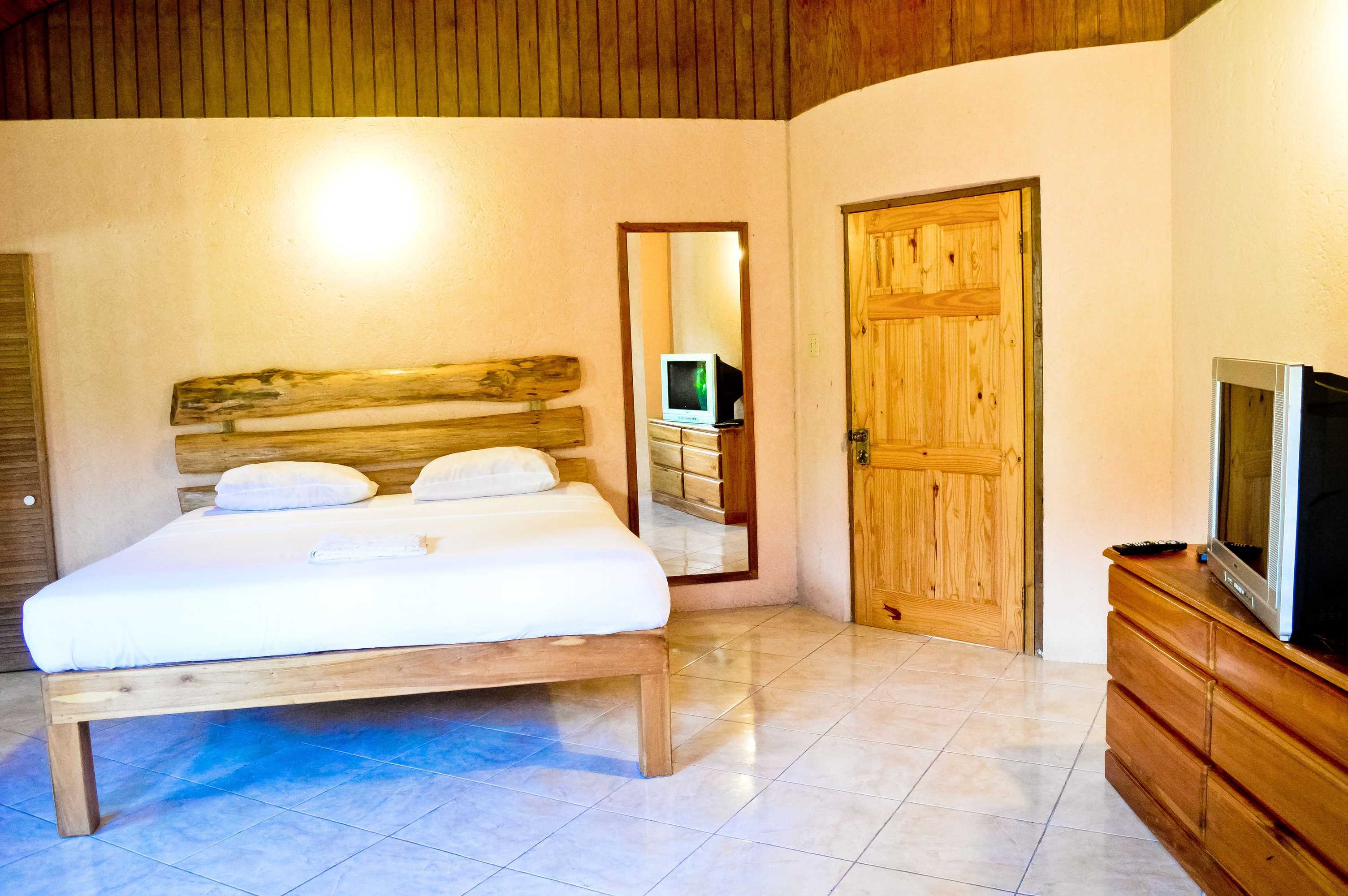Gift card for Le Mer Guest House & Villa - Lucea Gift card for Le Mer Guest House & Villa - Lucea