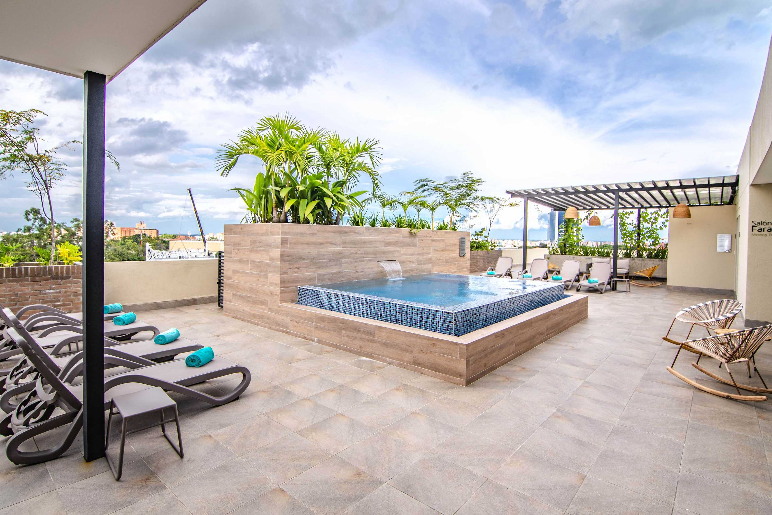 Gift card for Hilton Garden Inn Cali Ciudad Jardin Gift card for Hilton Garden Inn Cali Ciudad Jardin