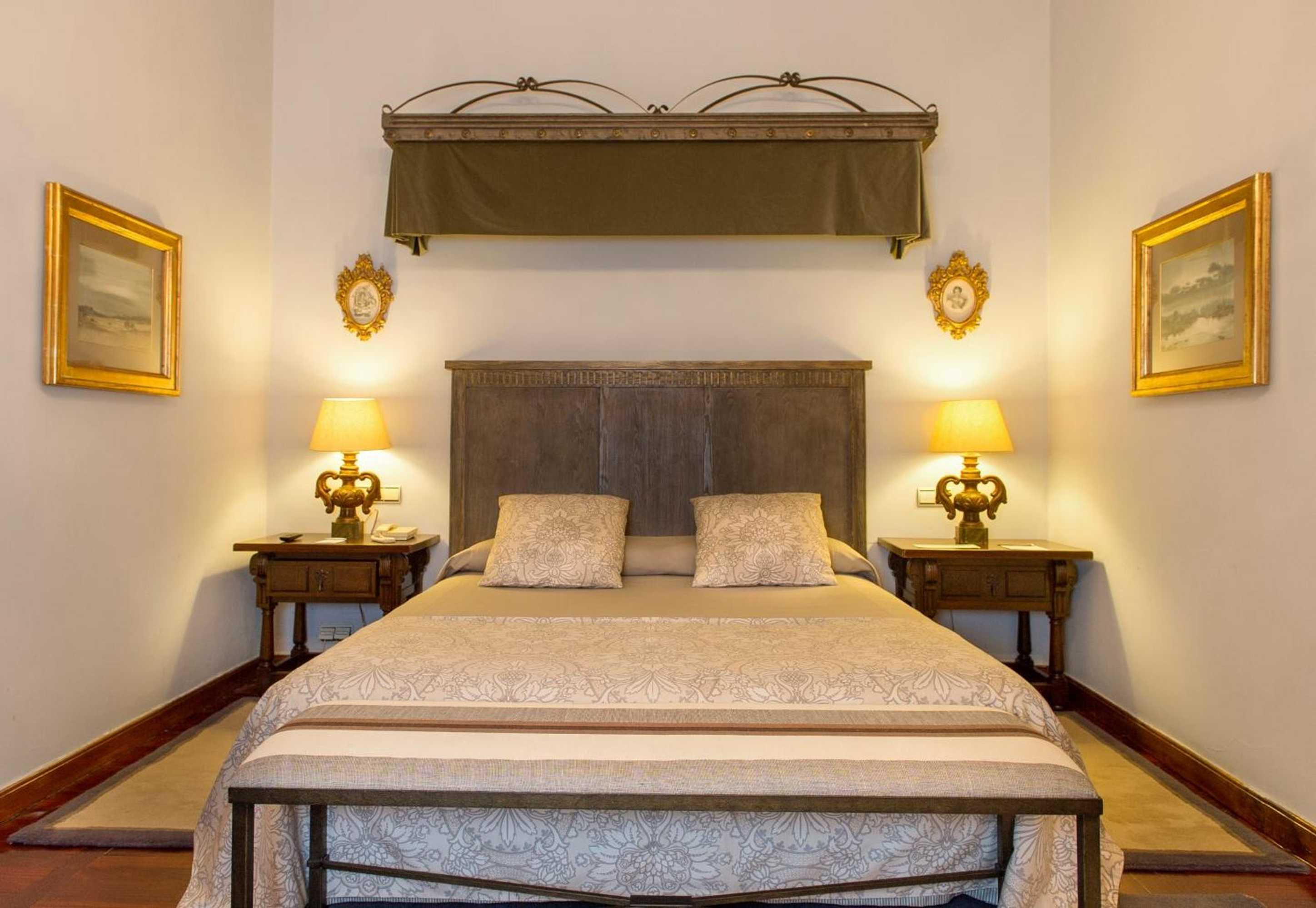 Gift card for Parador de Santiago de Compostela Gift card for Parador de Santiago de Compostela