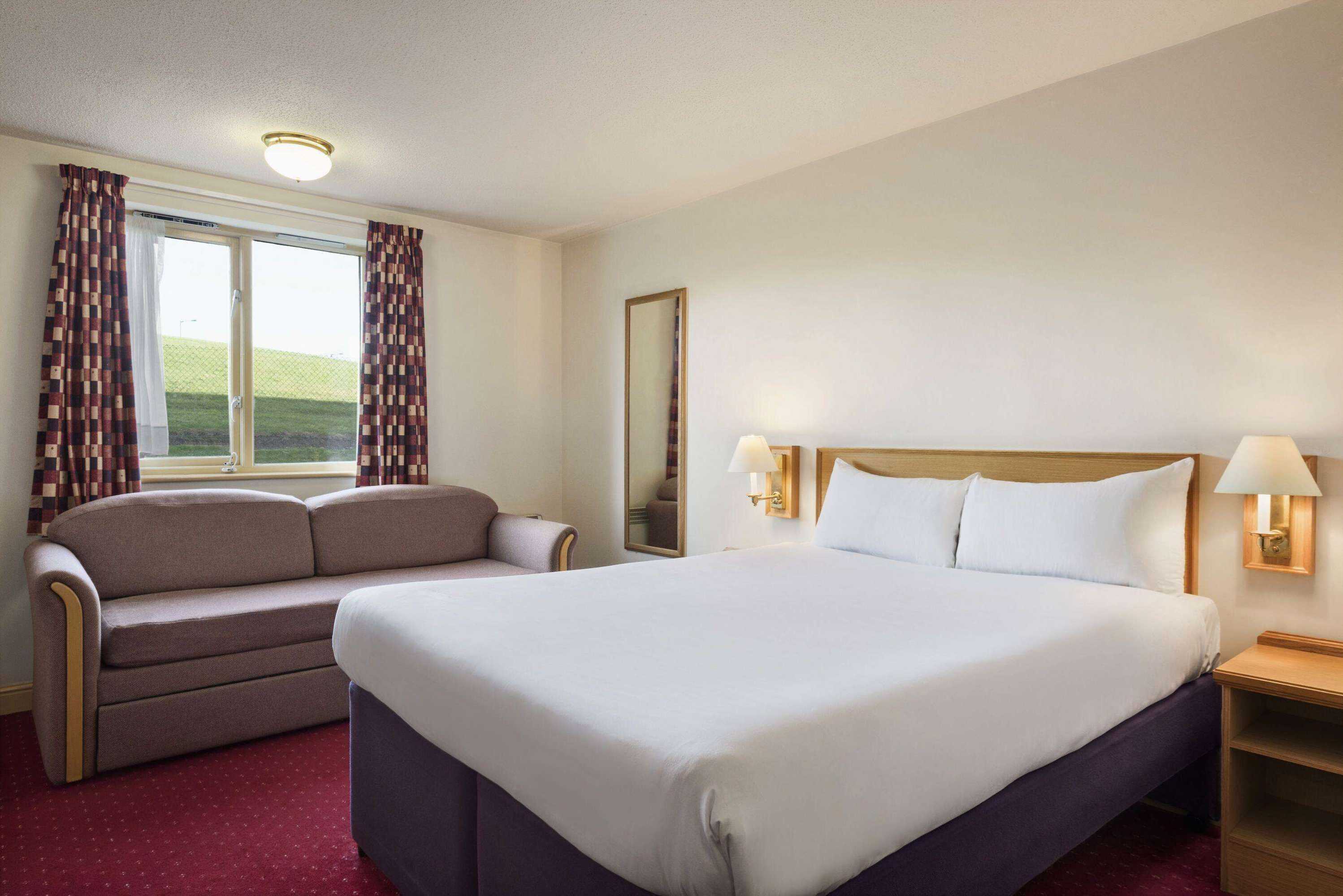Gift card for Days Inn by Wyndham Tewkesbury Strensham Gift card for Days Inn by Wyndham Tewkesbury Strensham