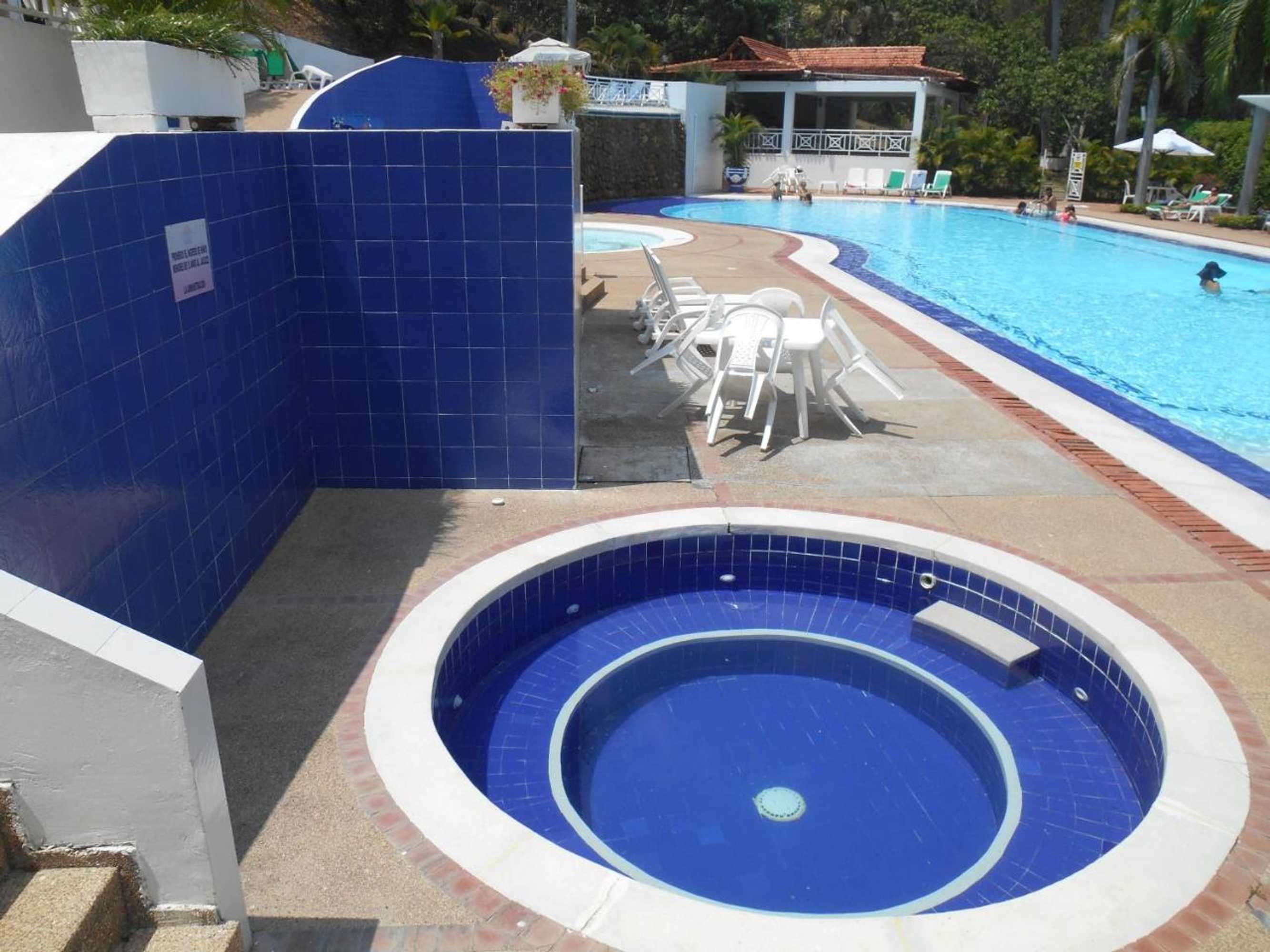 Gift card for Condominio Girardot Resort Apartamento 6-402 Vista a Las Montañas y Piscinas ,wi-Fi, Netflix - Rnt # 96655