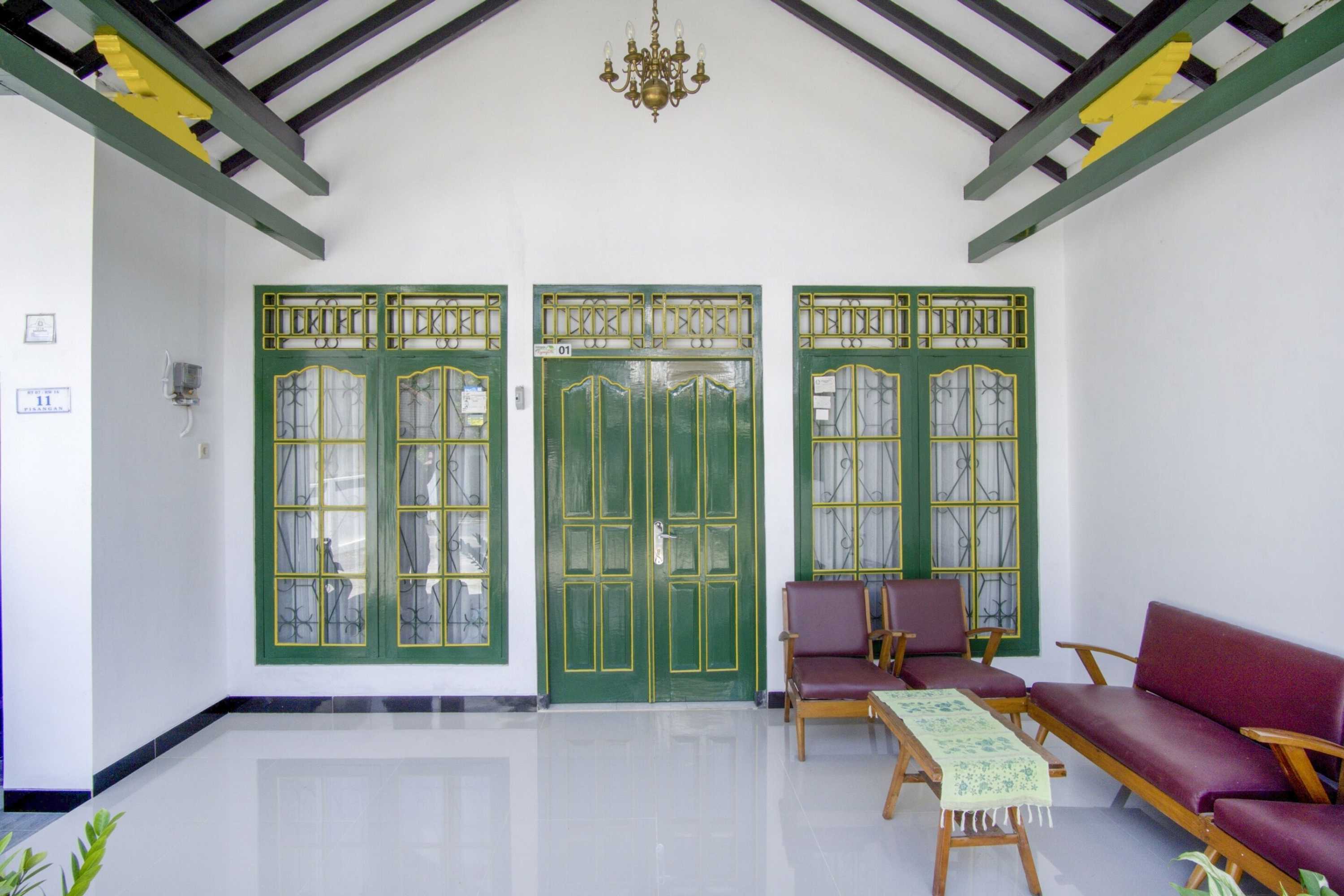 Gift card for Oyo 3301 Pondok Eyang Obi Gift card for Oyo 3301 Pondok Eyang Obi