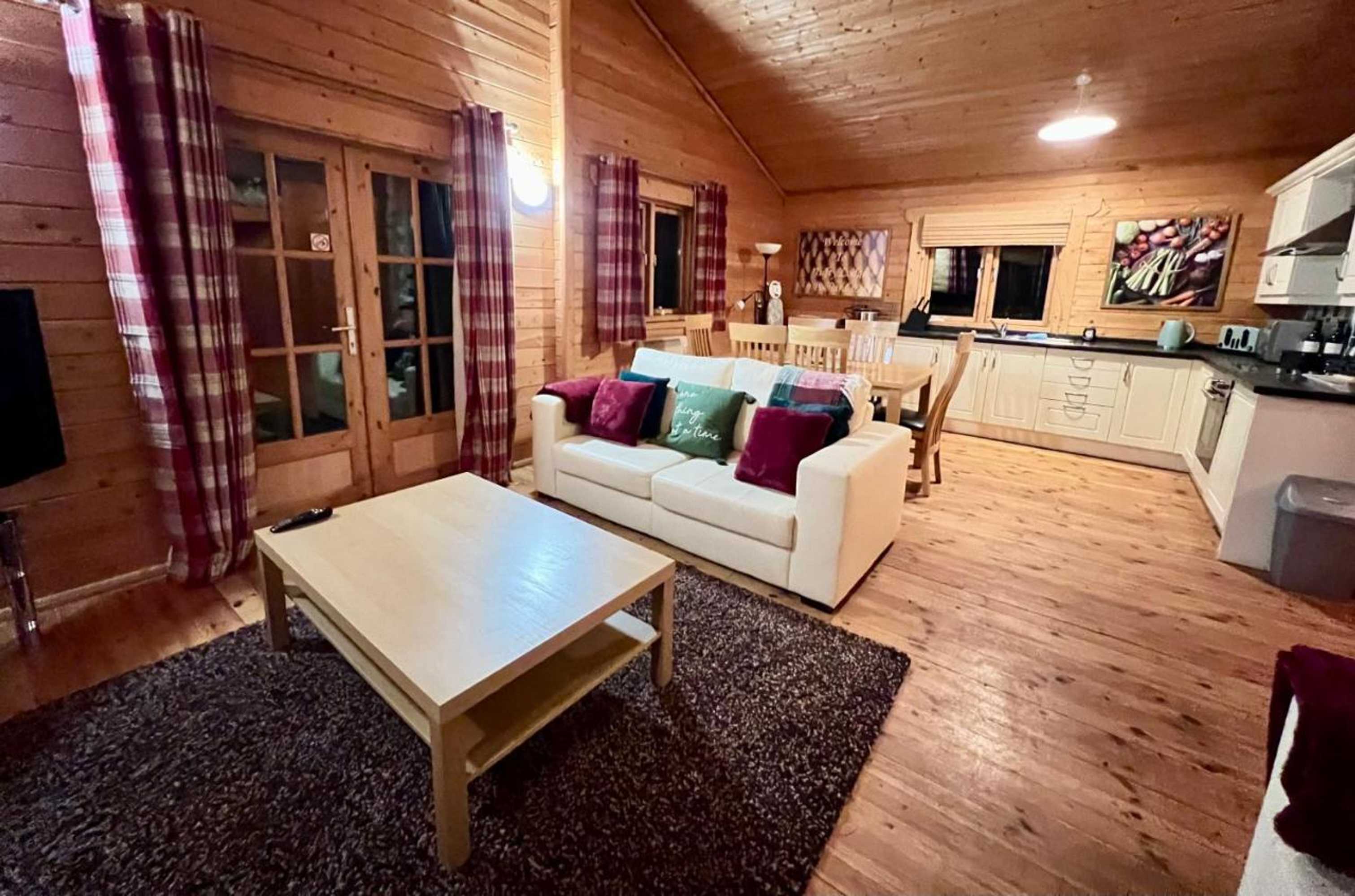 Gift card for Tufty Lodge, Lake Pochard Lodge 9