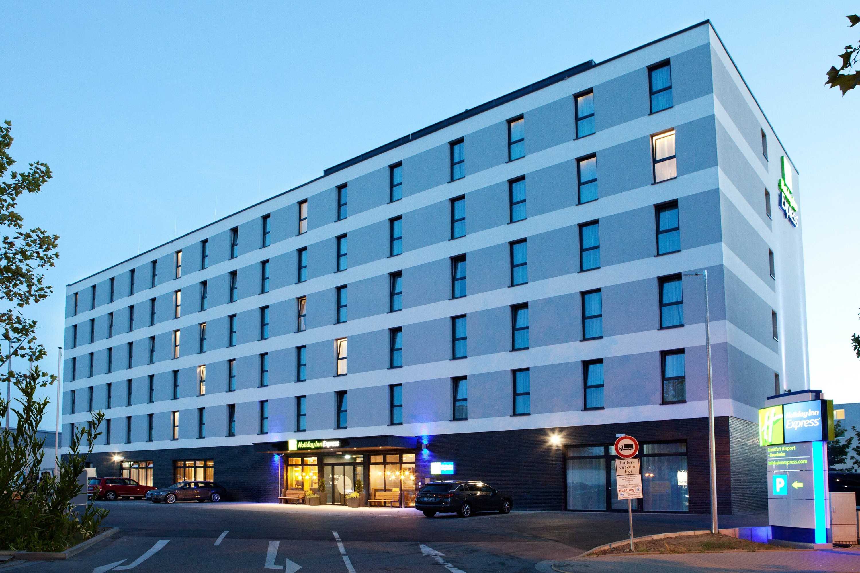 Gift card for Holiday Inn Express Frankfurt Airport-Raunheim by Ihg Gift card for Holiday Inn Express Frankfurt Airport-Raunheim by Ihg
