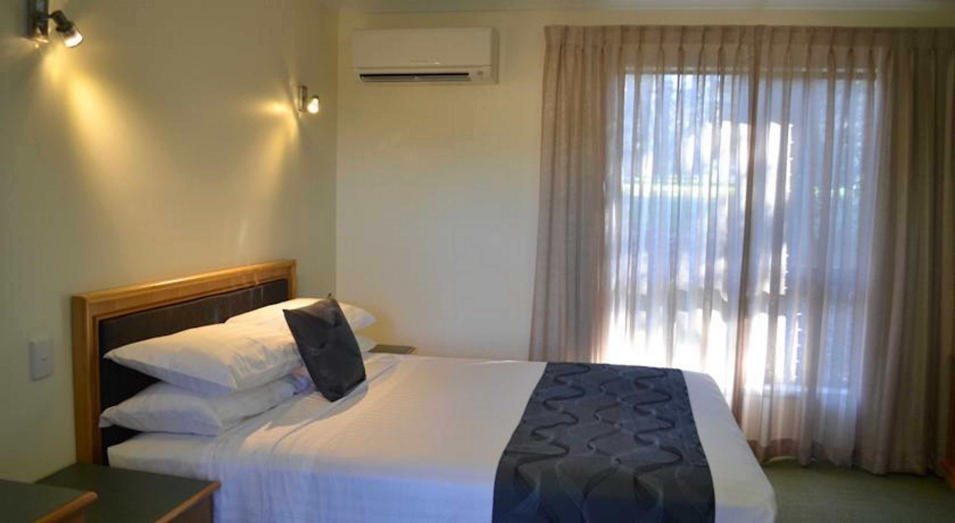 Gift card for West End Motor Lodge