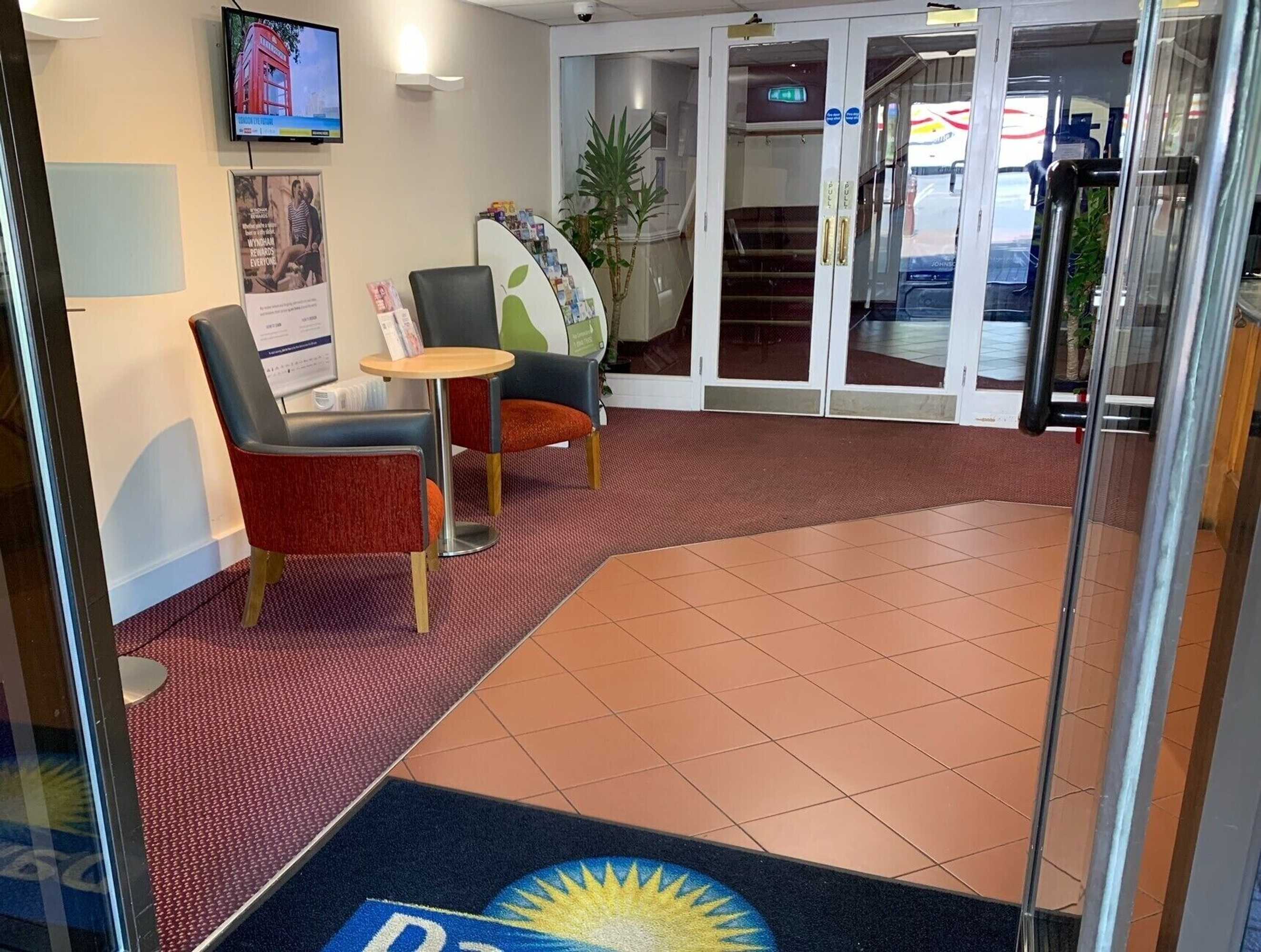 Gift card for Days Inn by Wyndham Southampton Rownhams Gift card for Days Inn by Wyndham Southampton Rownhams