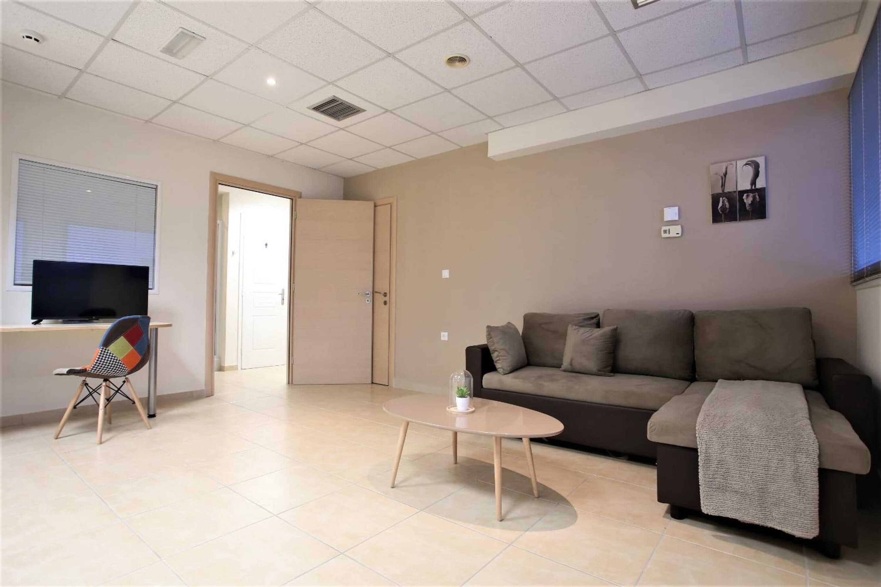 Gift card for GK Airport Suites - Free Shuttle Gift card for GK Airport Suites - Free Shuttle