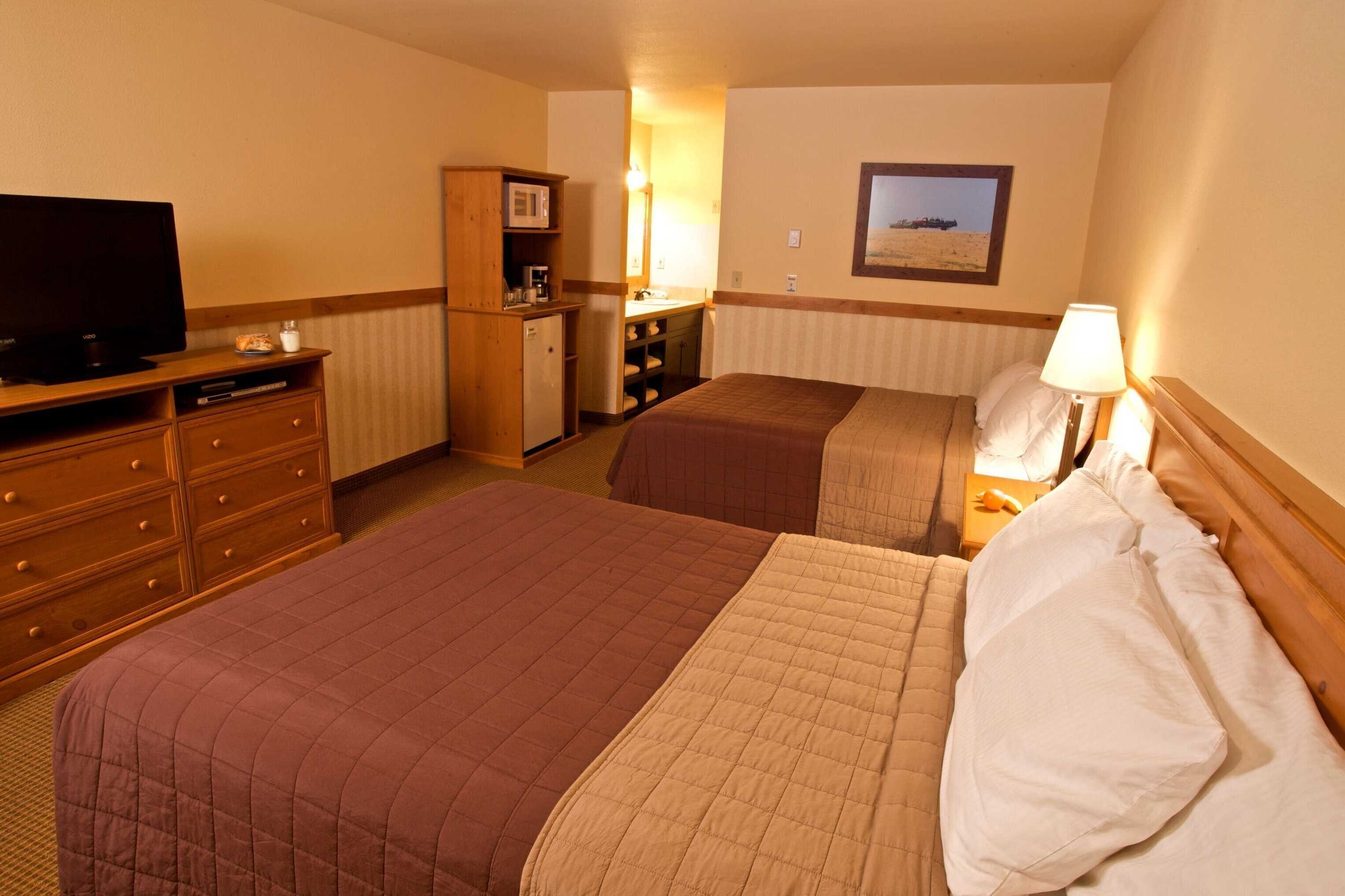 Gift card for Cousins Country Inn